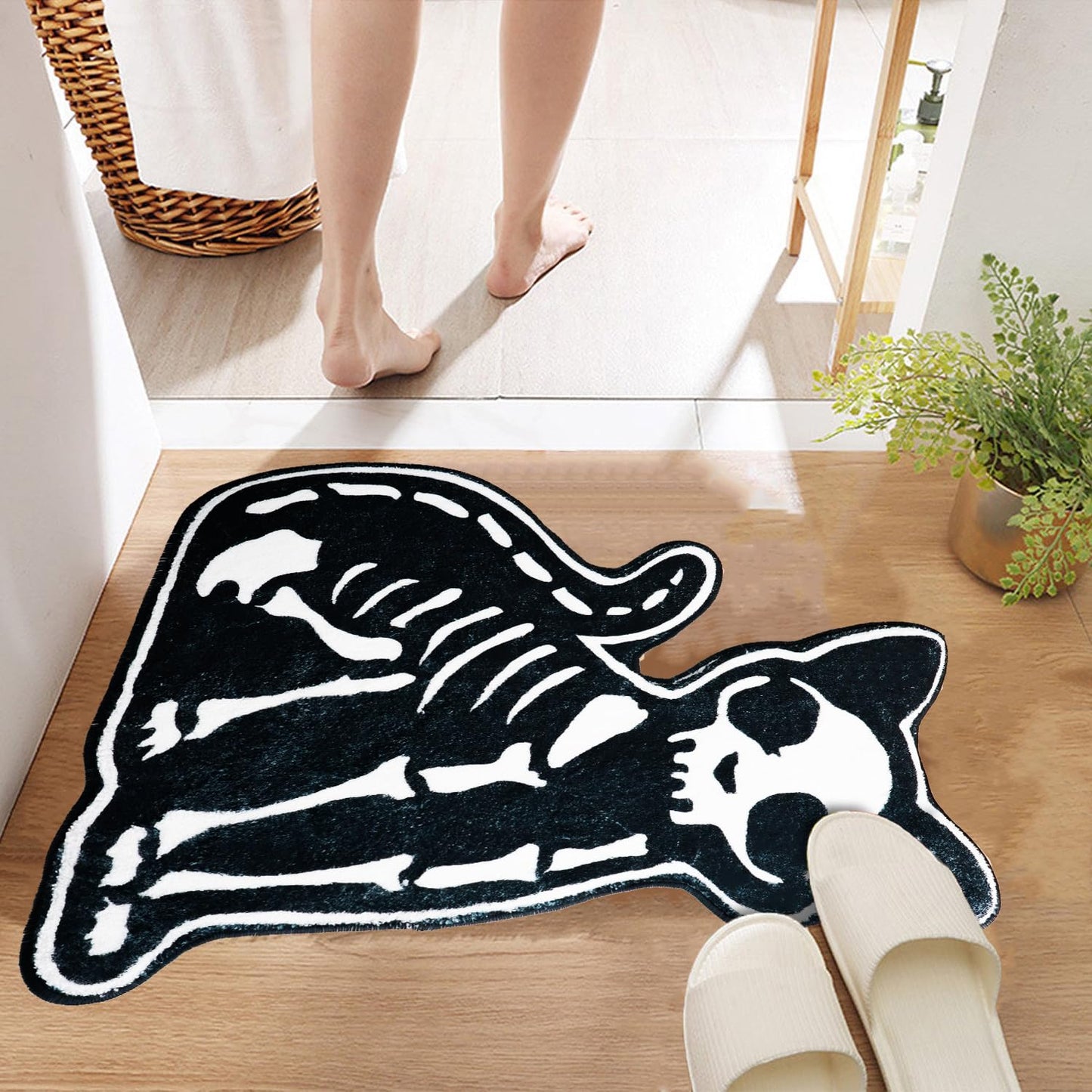 Zoeeya Skull Cat Bath Mat - Gothic Bathroom Decor - Soft Water Absorbent Halloween Bathmat for Shower,Entryway,Front Door,Spooky Skeleton Rug