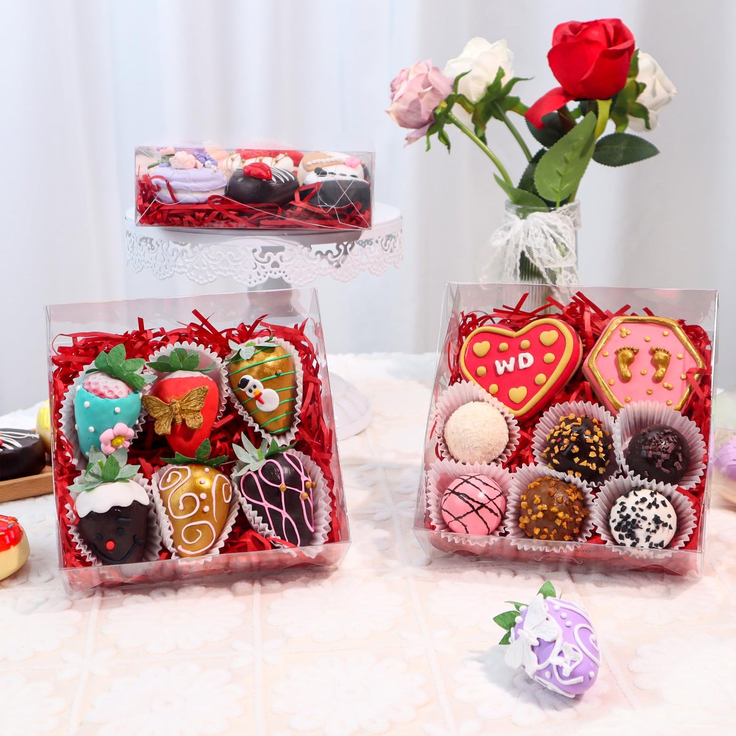 TEMLQPACK 12 pcs 6x6x2Inches Plastic Clear Chocolate Strawberries Boxes Charcuterie Boxes Cake Boxes Bakery Boxes with Full Window Cookies Boxes Cakesickle Truffle Treat Box for Christmas Valentine's