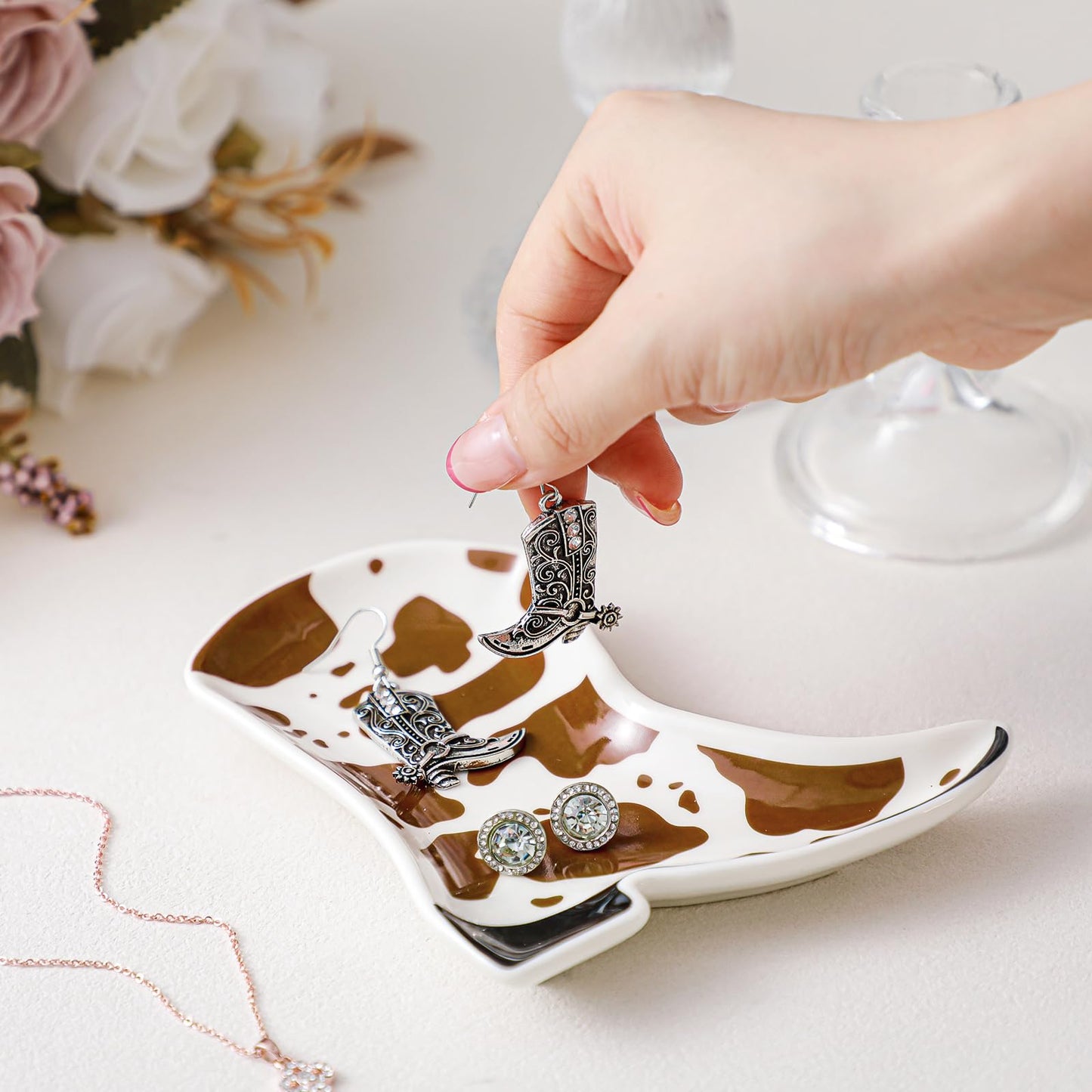 Mimorou Cowboy Boot Jewelry Tray Cowgirl Gifts Western Ceramic Dish Earring Ring Trinket Holder for Women Mother Birthday(Brown)
