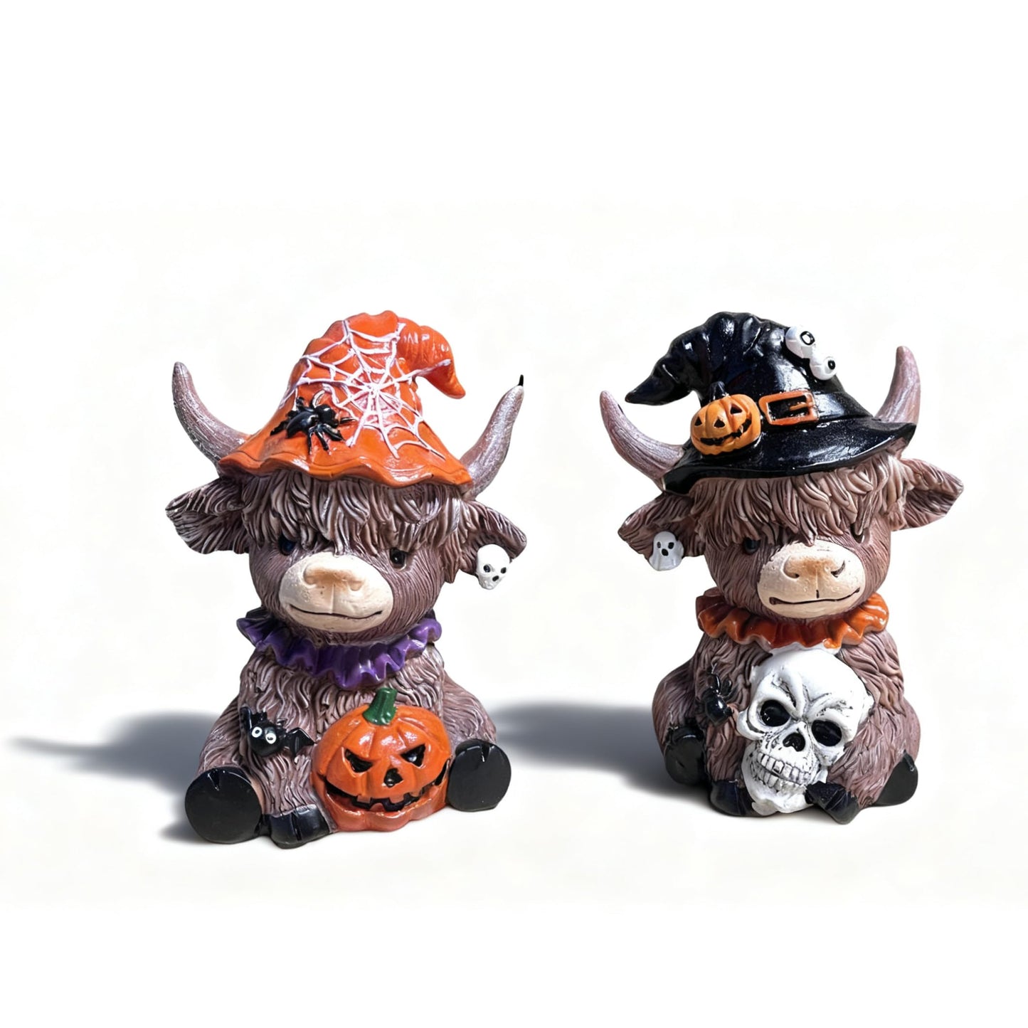 Bokynu Highland Cow Figurine Decor, Halloween Resin Highland Cow Statue Kitchen Decorations Indoor, Calf Lovers Gifts (2 Pcs)