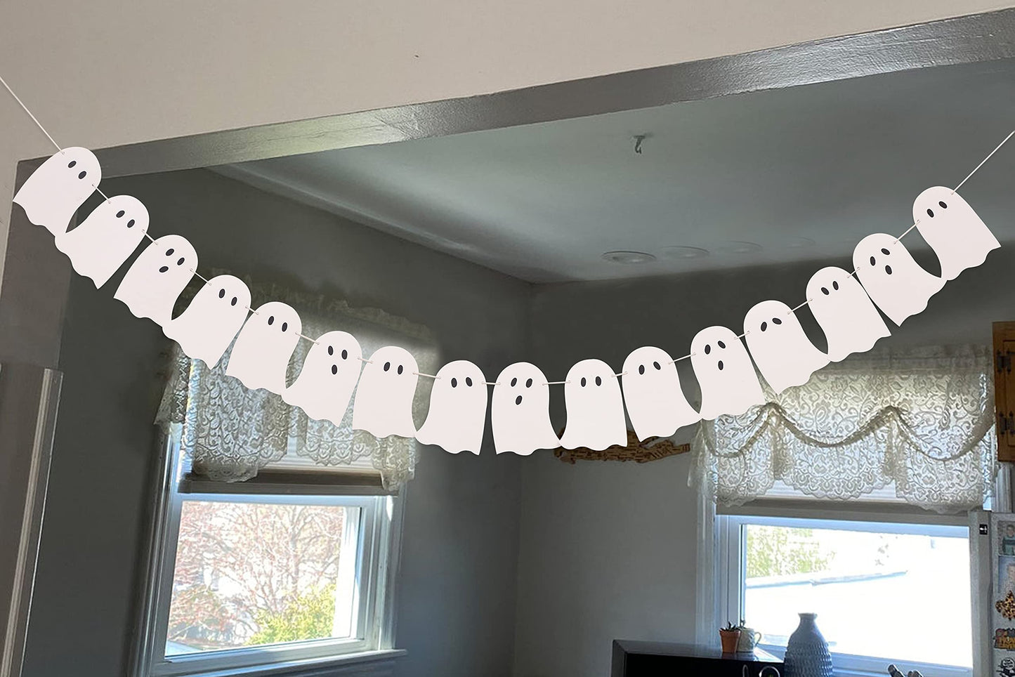Halloween Ghost Garland - Scary Halloween Decoration, Ghost Banner, Hallowee Decorations Indoor, Haunted House Decor(16 pcs)