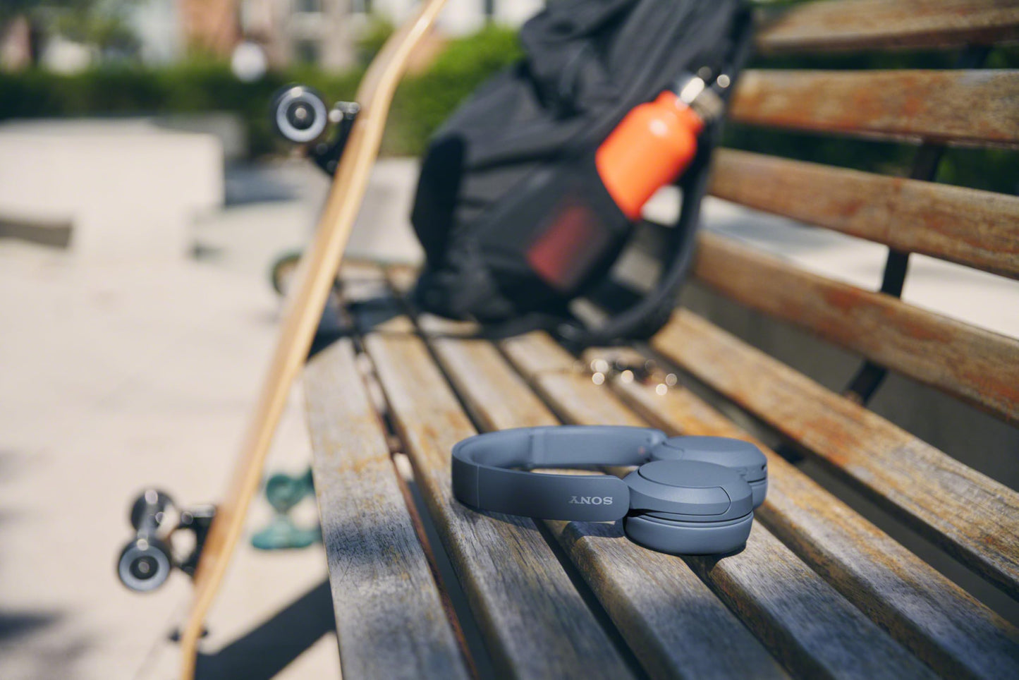 Sony WH-CH520 Wireless Headphones Bluetooth On-Ear Headset with Microphone and up to 50 Hours Battery Life with Quick Charging, Blue