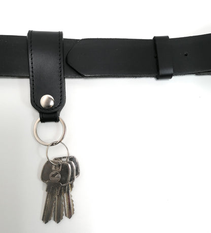 Key Chain Genuine Leather Car Keychain for Belt, Universal Key Fob Keychain Holder for Men and Women (Black key chain)