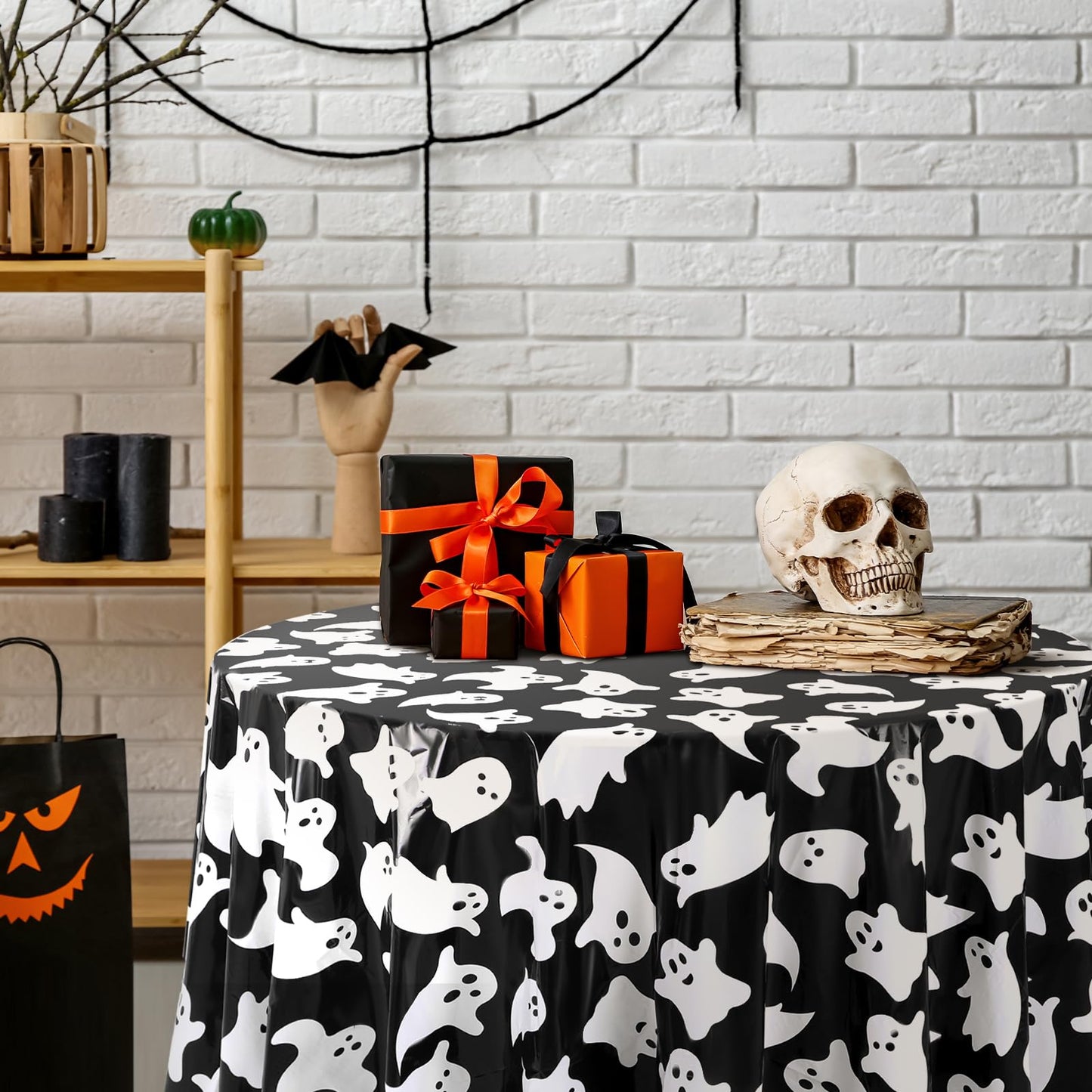Ganeen 6 Pcs Halloween Plastic Tablecloths 84 Inch White Black Ghost Disposable Table Cover Plastic Round Ghost Spooky Tablecloths Decoration for Halloween Baby Shower Party Supplies
