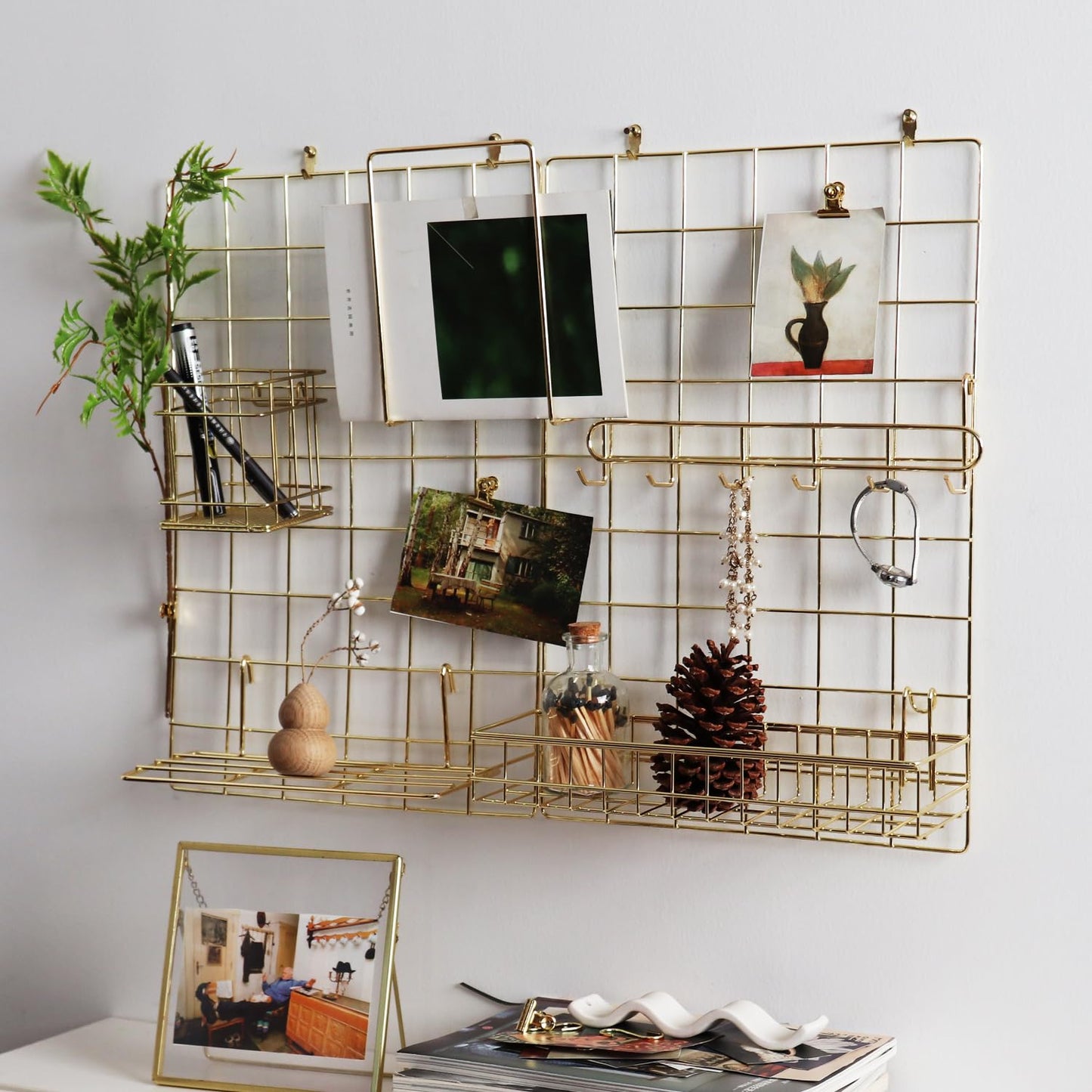 PEAUARL Metal Mesh Wall Grid Panel for Photo Display,Message Board,Size: 17.5" x 11.8",Pack of 2 (Gold)