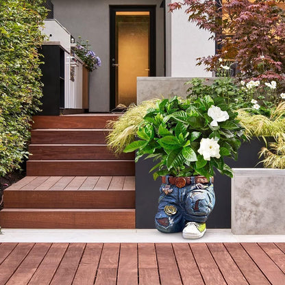Doudouhua Creative Outdoor Planter,Flower Pot, Resin Cute Planters, Jeans Shape Garden Figurines Planter for Home Lawn Yard Outside Decor.Creative Outdoor Planter Flower Pot (Kneel Down on one Knee)
