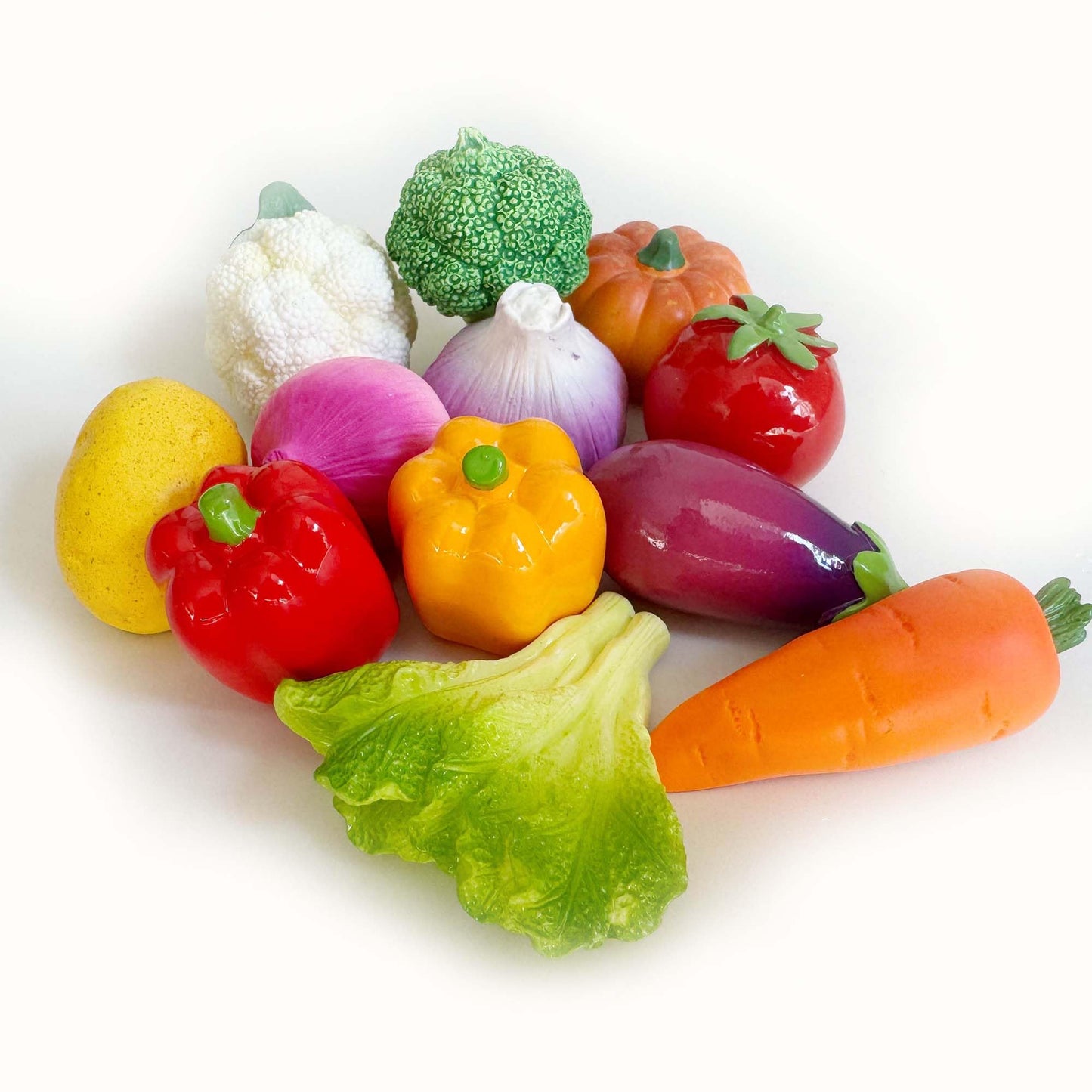 Veggie Garden 3D Realistic Refrigerator Magnets Set - 12 Pack Strong Magnetic Decor for Kitchen, Office Whiteboard & Bulletin Board - Cute Vegetable Shaped Magnets for Notes & Photos