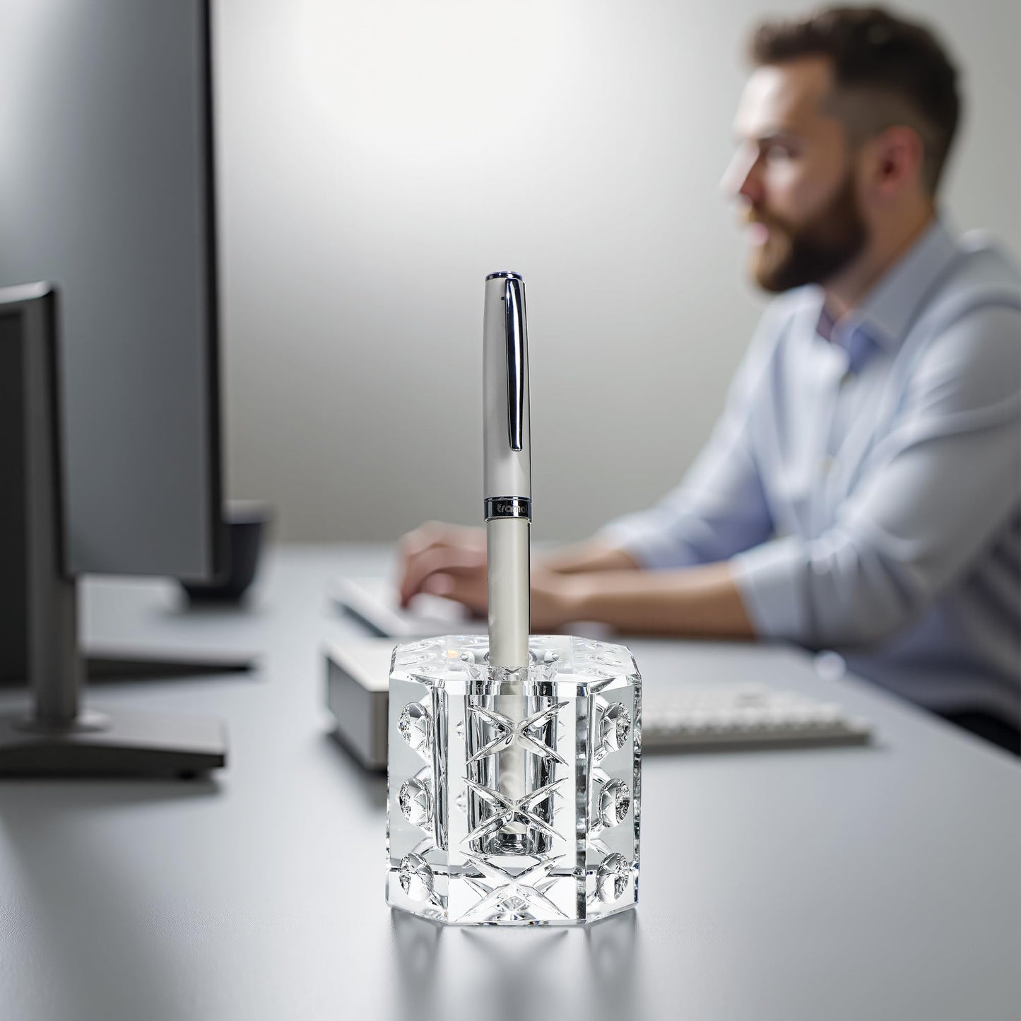 QFkris Fancy Crystal Single Pen Holder for Desk, Glass Fountain Pen Stand, 2.2" Feather Pencil Holder for Office Desktop Decoration, Gift for Man Woman Students Teachers Father Boyfriend