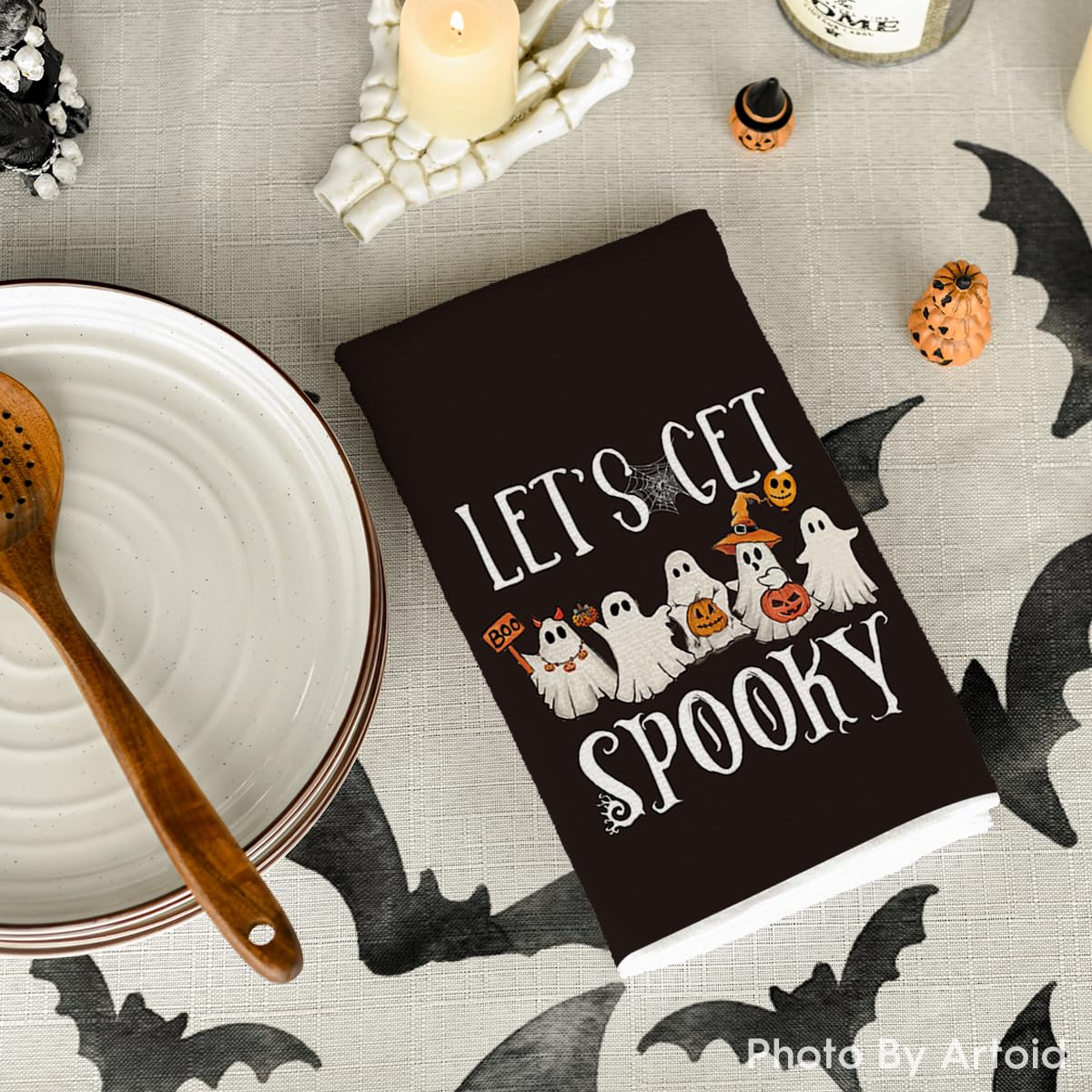 Artoid Mode Ghost Pumpkins Bats Boo Truck Spooky Halloween Kitchen Towels Dish Towels, 18x26 Inch Jack-O'-Lantern Decoration Hand Towels Set of 4