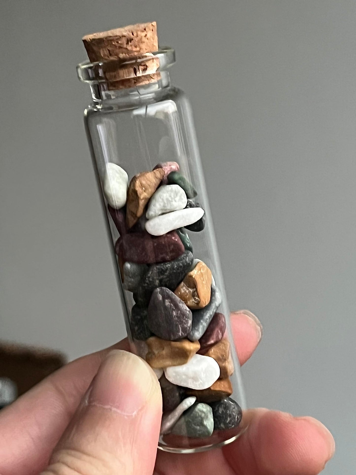 MaxMau 100 Sets of 20ml Glass Bottles with Cork Stopper,Small Clear Jars Tiny Glass Vials for Wedding Favors Seed Powder Sequin Storing Art Crafts Display Party Member Gift