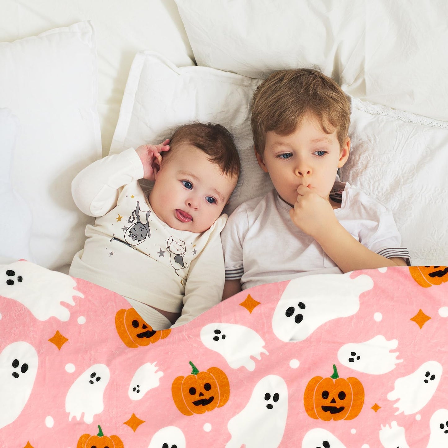 JarThenaAMCS Halloween Fuzzy Flannel Blanket 60 x 50 Inch Ghost Pumpkin Throw Blanket Pink Soft Blankets for Farmhouse Home Chair Sofa Couch Bed