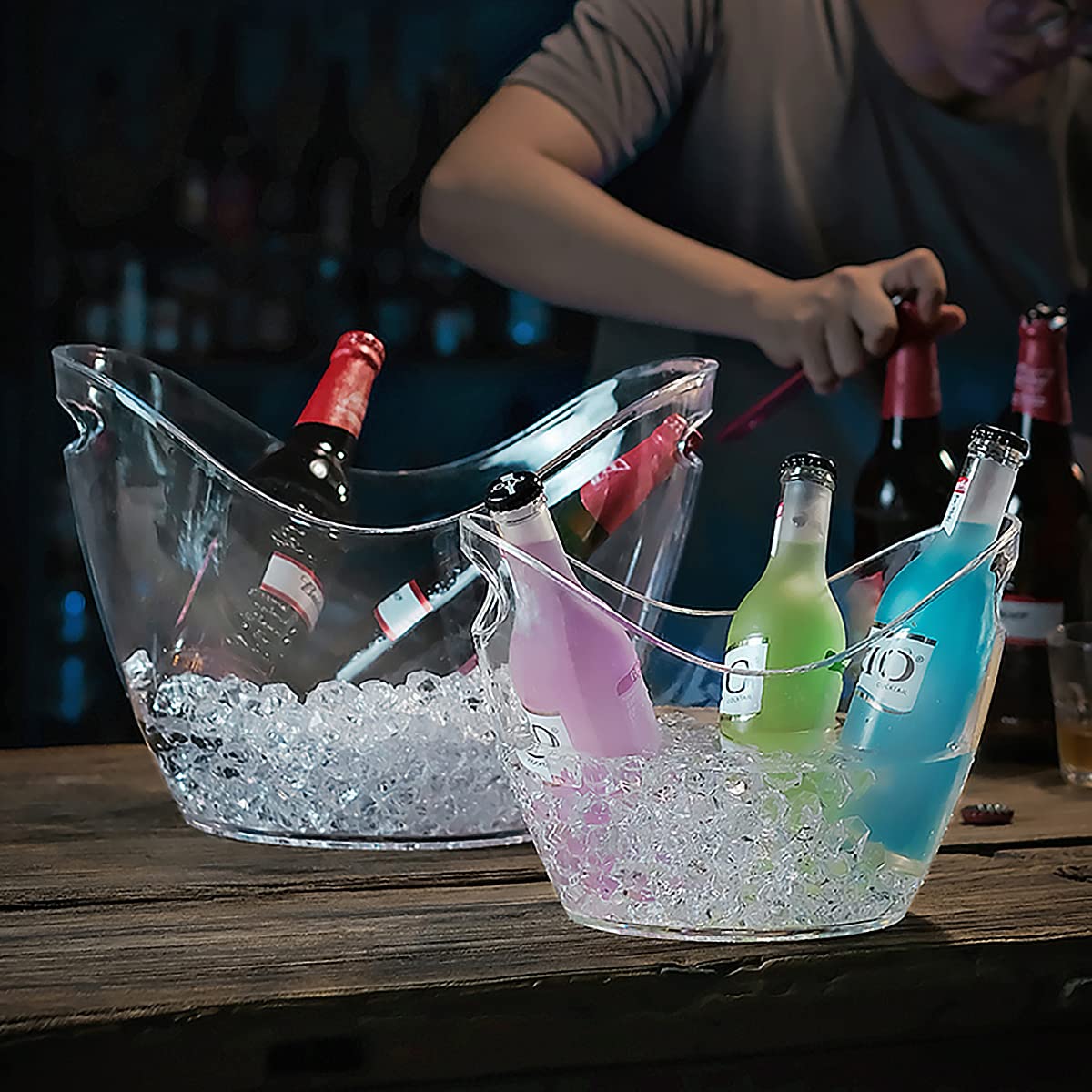 Mwellewm Beverage Tubs for Parties Plastic Ice Bucket for Cocktail Bar Clear Acrylic Wine Bucket with Scoops Drink Bucket Cooler for Chiller Bin for Champagne or Beer (8 L, 4 L)