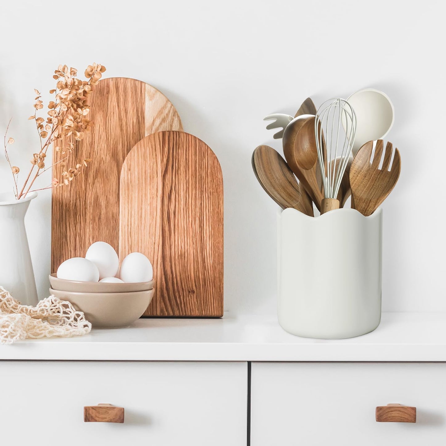 Haliwurry Large Utensil Holder for Kitchen Counter, Ceramic Kitchen Utensil Crock with Protection Cork Mat, Modern Cooking Tools Organizer for Countertop, White