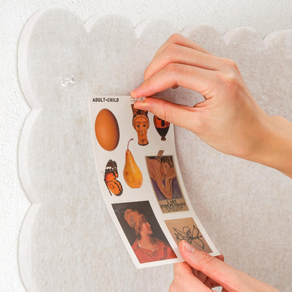 Lightomorrow Scalloped Bulletin Board, 24 x 18 Inches Felt Pin Board - Decorative Cork Alternative for Wall, Foldable Picture Self-Adhesive Vision Prayer Board with 20 Pushpins - Oatmeal