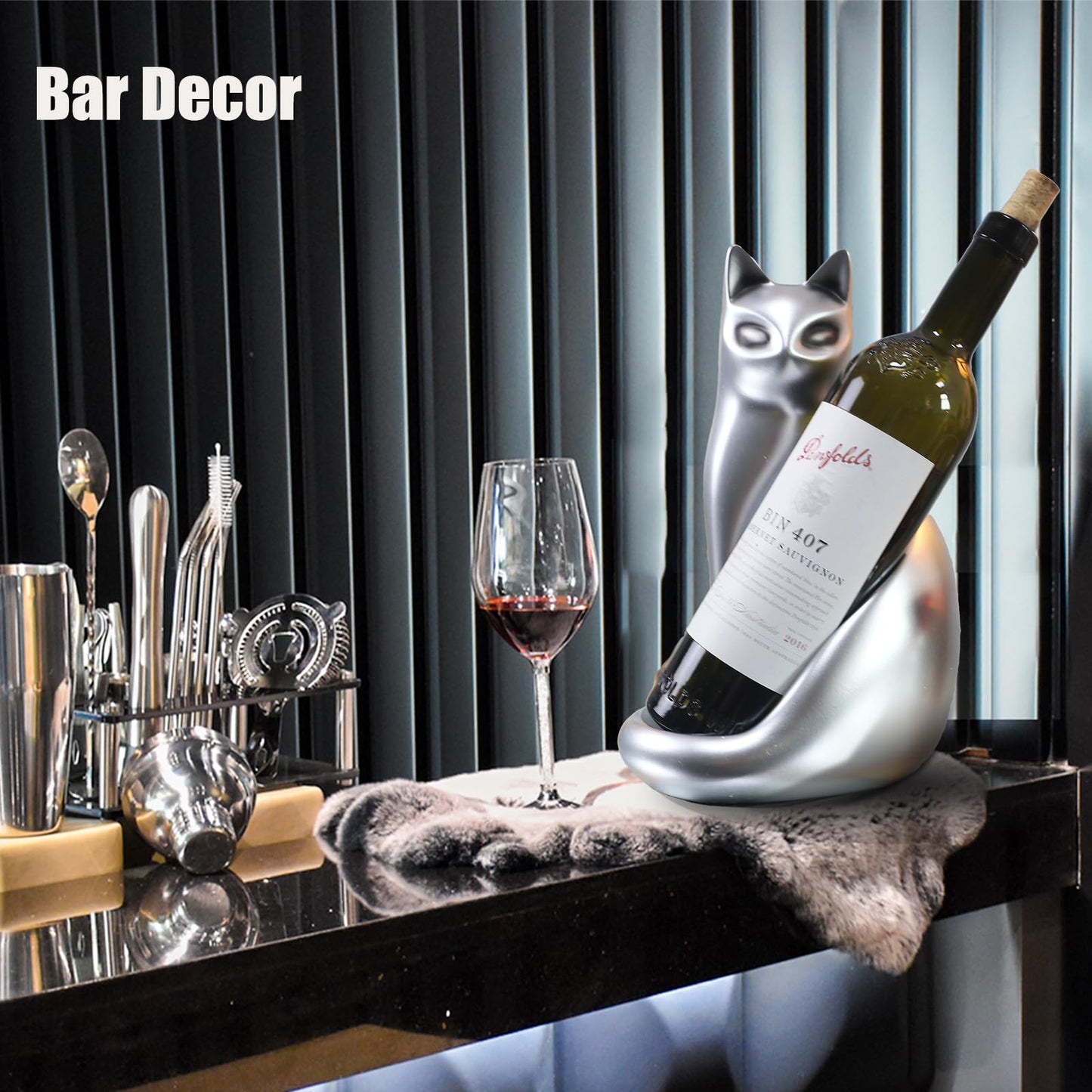 MAIHOM Tabletop Wine Rack Elegant Cat Shaped, Cat Decor Resin Wine Bottle Holder, Decorative Wine Storage for Home Bar, with Packaging for Cat Lovers Women, Silver