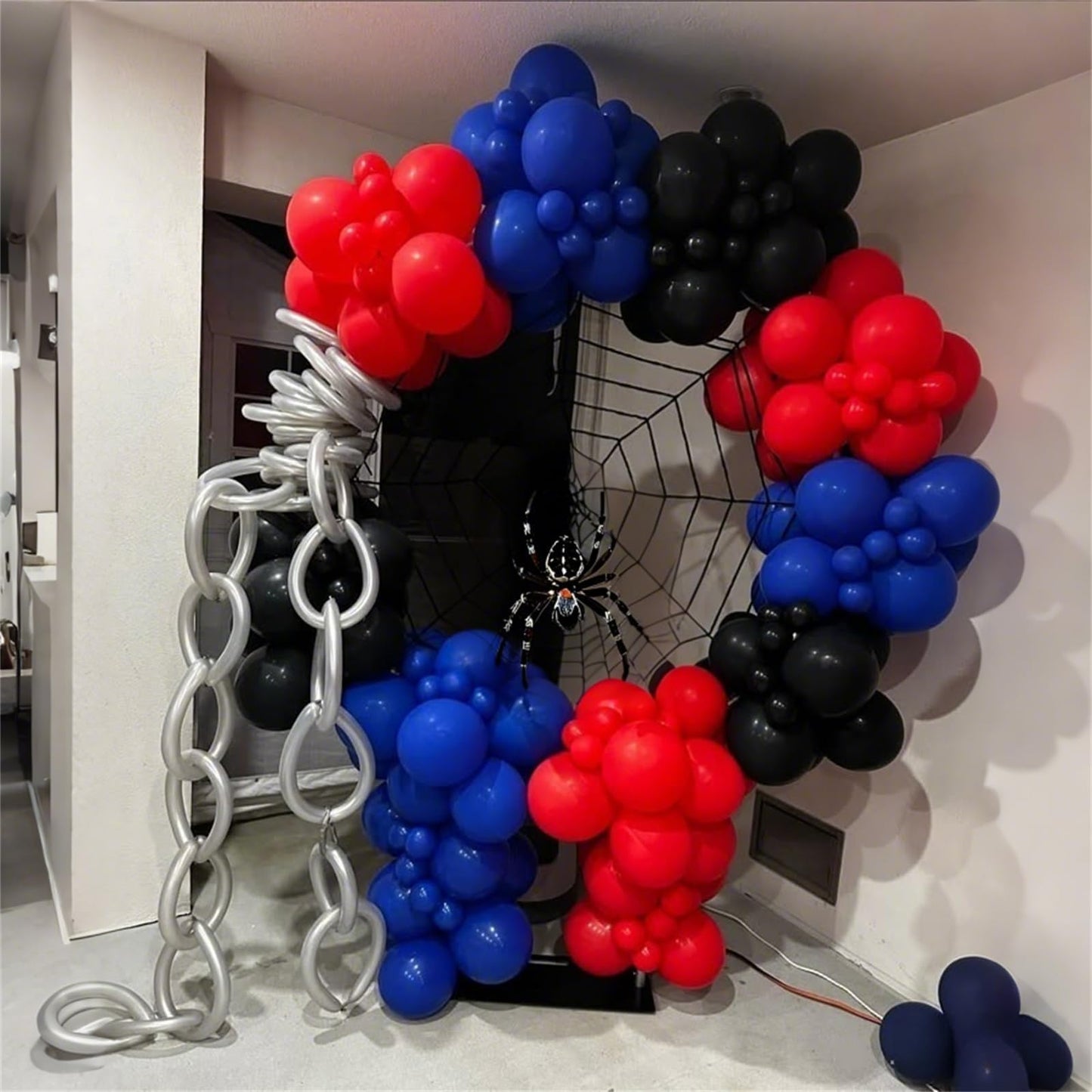 Red Blue Black Balloon Arch Garland Kit, 101 Pcs Matte Red Black and Royal Blue Latex Balloon Garland Set for Boys Kids Man Halloween Cool Spider Theme Party Birthday Graduation Party Decorations