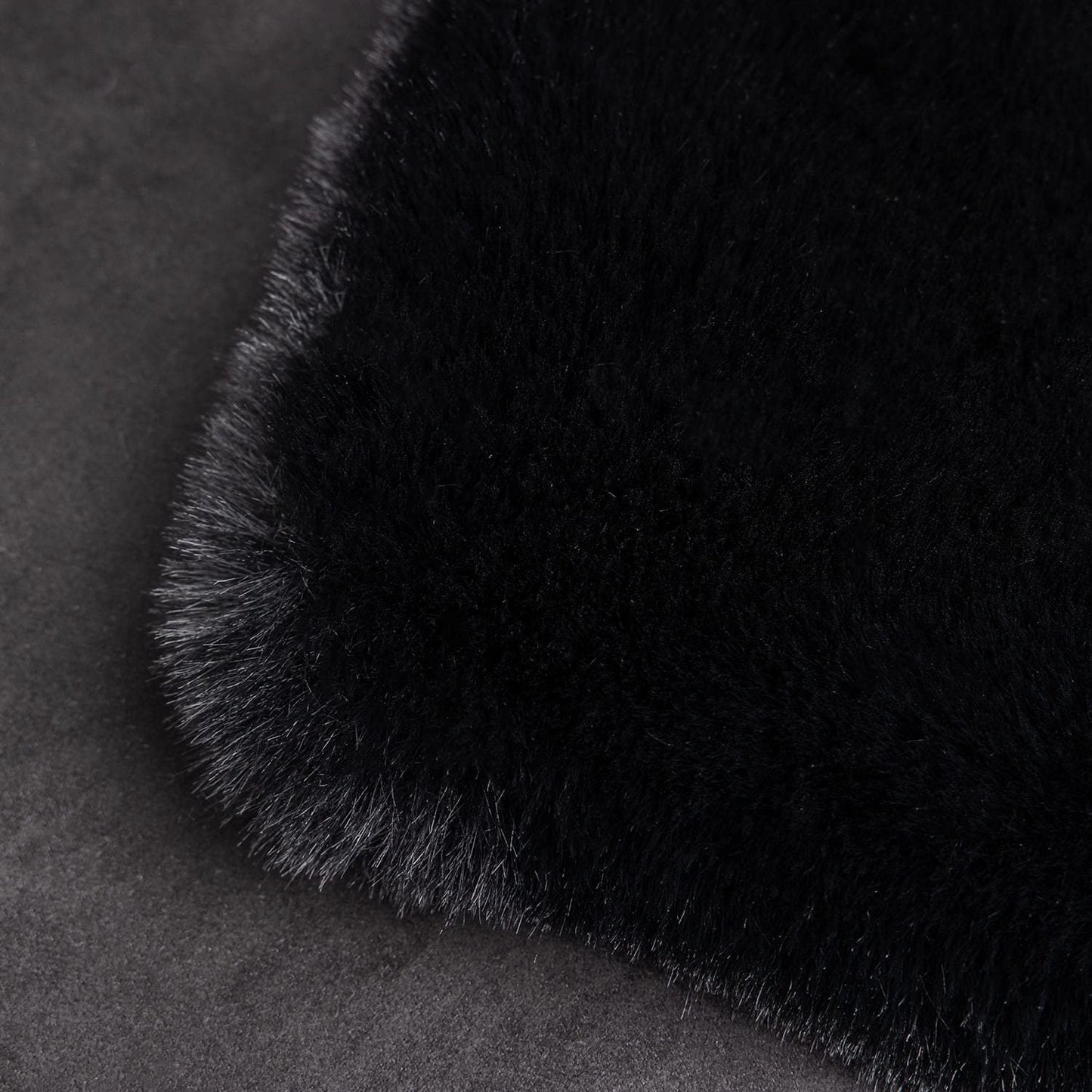 Ghouse Ultra Soft Faux Rabbit Fur Rug, Machine Washable Area Rugs for Bedroom Fluffy Rugs for Living Room, No-Shedding Carpet Sheepskin Rug Black 2 x 6 Feet