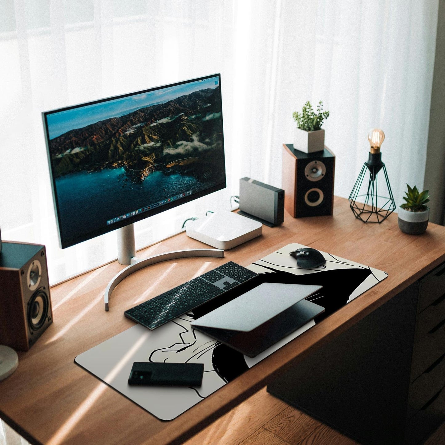 MAY FLOWER Large Gaming Mouse Pad, Full Keyboard Mat, Long Laptop Mousepad, Computer Mouse Mat for Home and Office, Anti-Slip Rubber Base, 31.5 x 11.8 Inches (Black Cat)