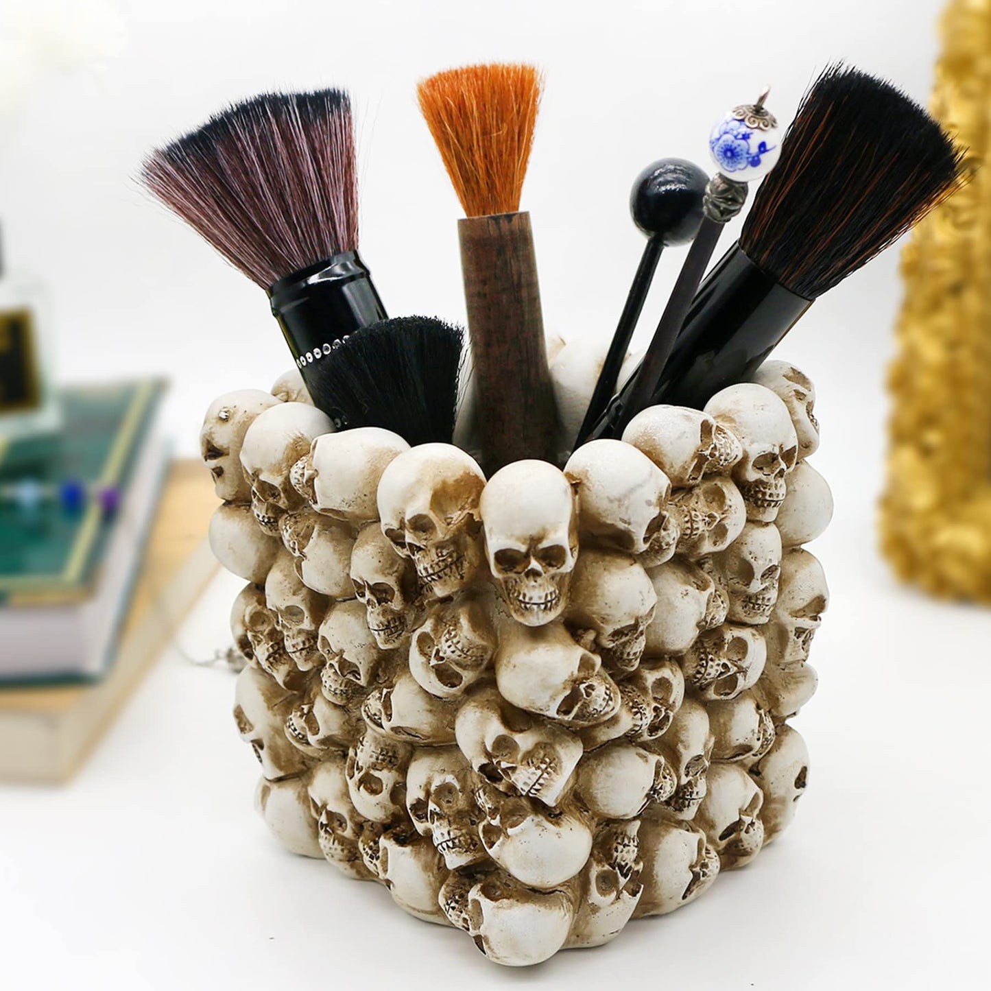 BowBei Halloween Decor Skull Pen Holder - Goth Human Skull Makeup Accessory Brush Holder for Desk Gothic Spooky Pencil Cup Desktop Storage box Organizer for Home Office Women Man Birthday Gift