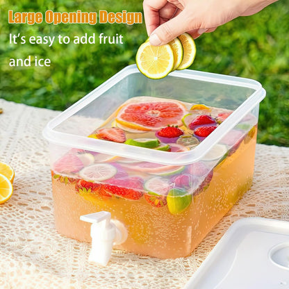 Beverage Drink Dispenser for Fridge, Plastic Beverage Dispenser with Spigot，Juice Container Sealed with Filter Screen，Cold Hot Drink Jug for Christmas Party Supplies (1PCS 2 Gallon)