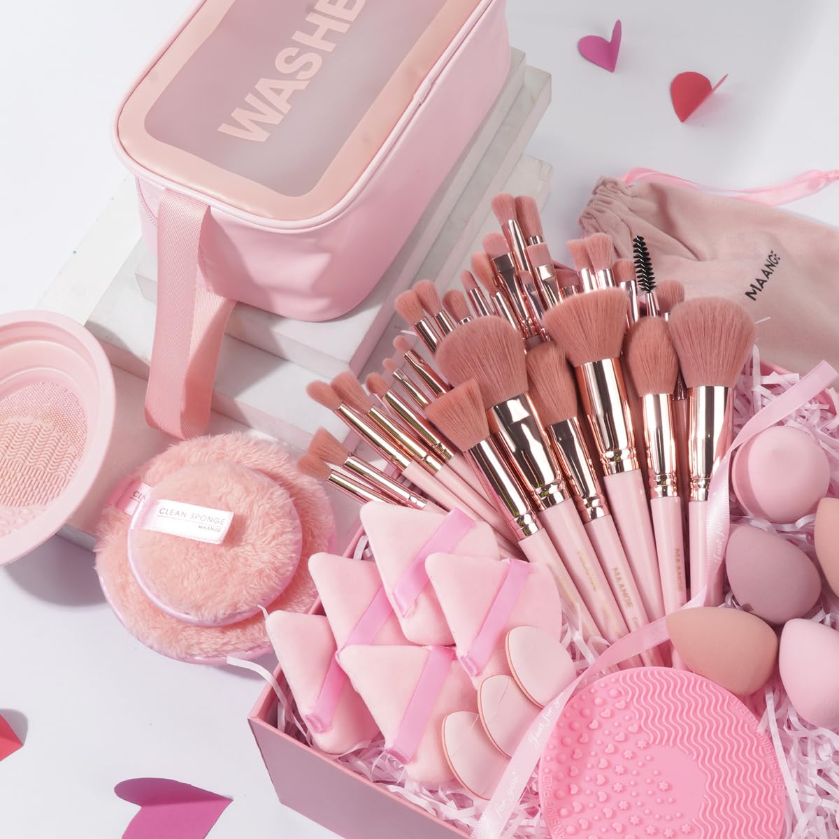 MAANGE 30pcs Professional Makeup Brush Set With Velvet Bag&5pcs Beauty Blender&2pcs Makeup Remover Puff&5pcs Triangle Powder Puff&3pcs Mini Thumb Puff&Toiletry Bag&2pcs Cleaning Mat (Blacksliver)