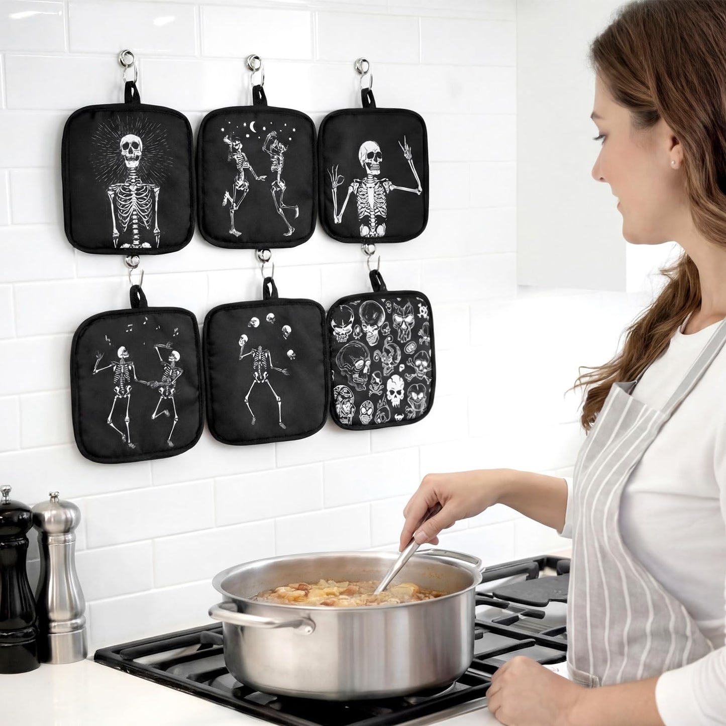 Bencailor 12 Pcs Pot Holders with Pocket Kitchen Hot Potholders Hot Pad Oven Mitts Cookie Bag Oven Gloves for Kitchen Gift Baking Cooking (Black,Skull 2)