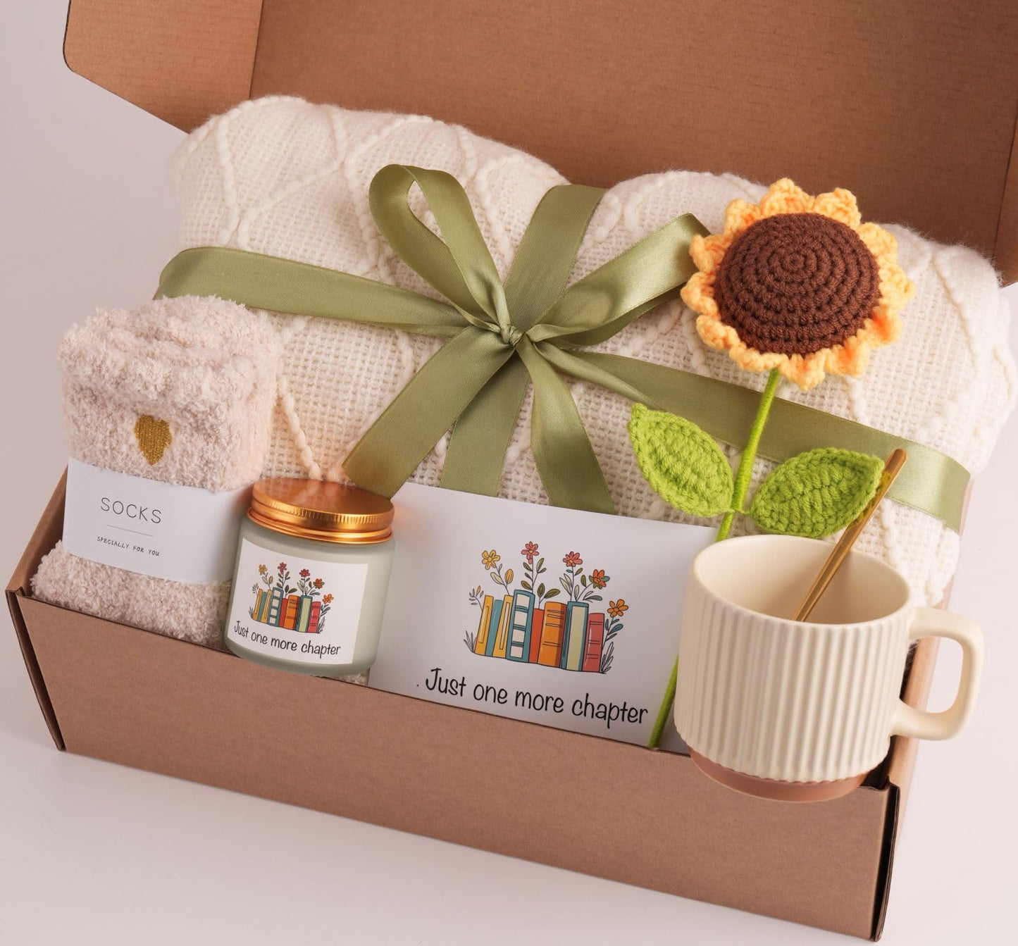 Uoilydm Book Lovers Gifts for Women, Bookworm Gifts, Sunflower Gifts for Women Readers Reading Accessories Gift for Reading Club Present for Reader Librarian Birthday Teachers