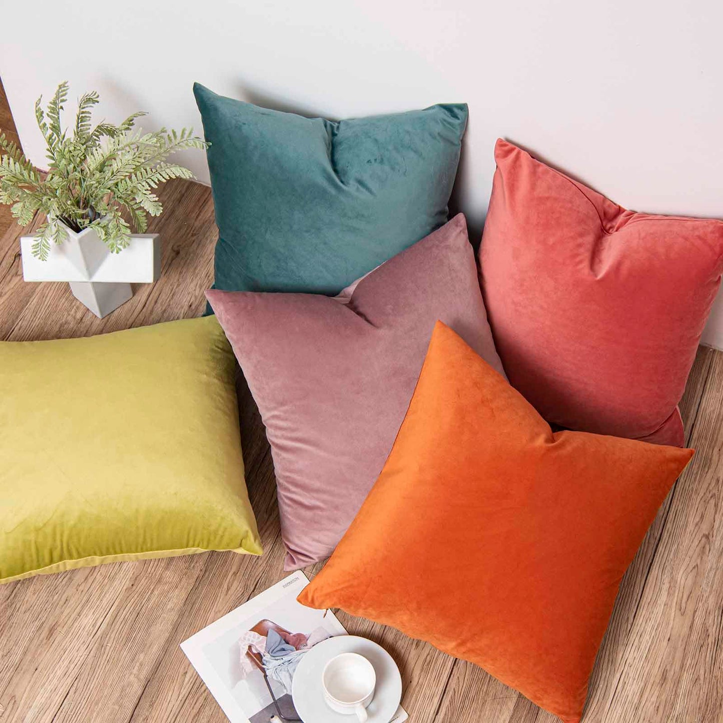 JUSPURBET Couch Pillow Covers Set of 2 Decorative Velvet Throw Pillow Covers Cases for Living Room Bedroom Home Decor Soft Cushion Covers Cases with Hidden Zipper for Sofa Bed 18x18 inch,Burnt Orange