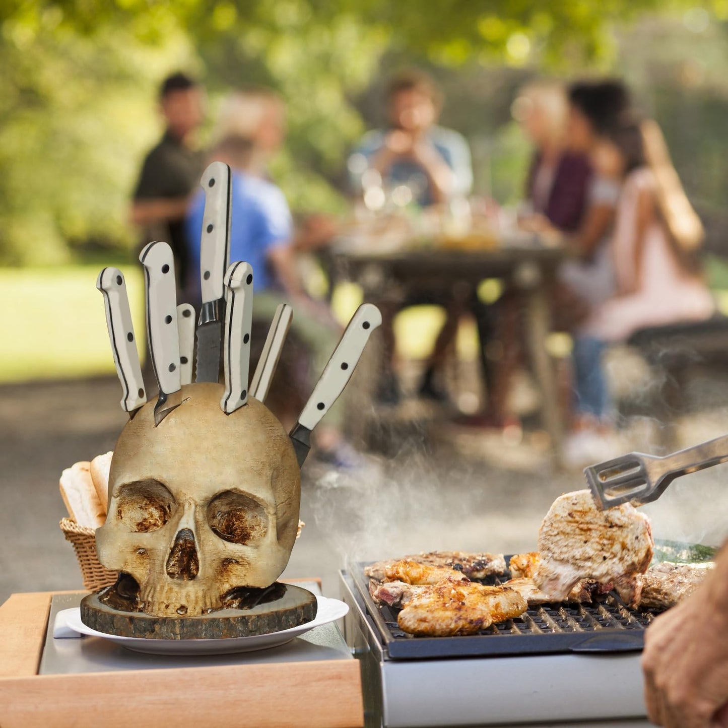 Skull Knife Holder for Kitchen: A Skeleton Knife Stand Doubling as Horror - Themed Kitchen Storage Head Rack. Ideal for Scary Party Decor, 15CM/5.9IN, Beige