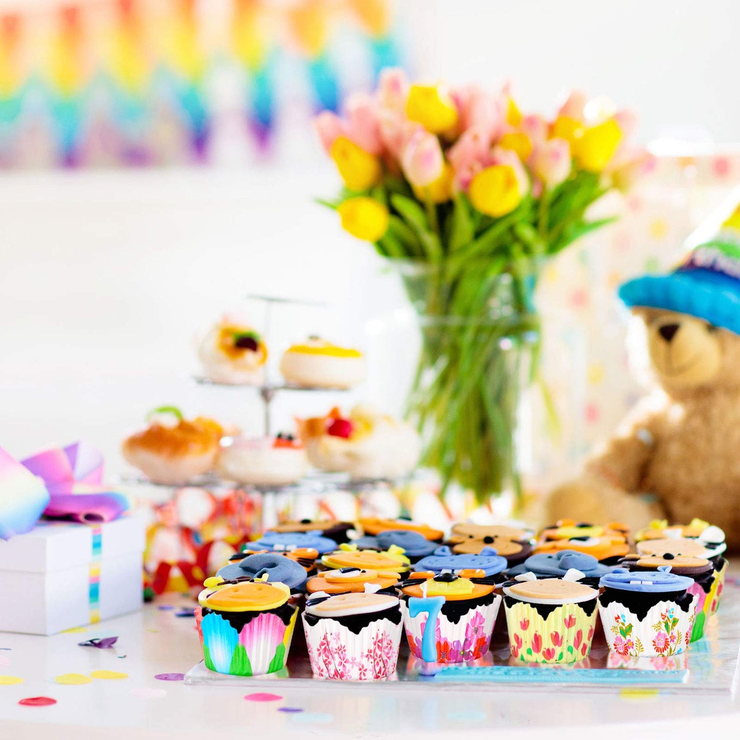 Patelai 600 Pcs Flowers Cupcake Liners Disposable Colorful Paper Baking Cups Disposable Floral Cupcake Wrappers Muffin Liners for Spring Summer Boho Wedding Birthday Shower Bridal Party