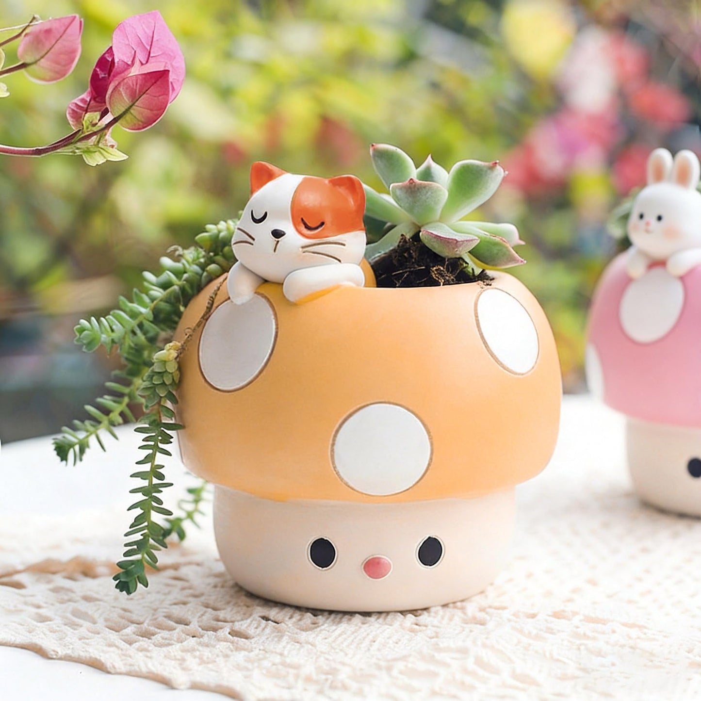 EOBTAIN Mushroom Planter Pots,Cute Animal Cat Yellow Resin Small Succulent Pots for Indoor Plants,Mini Cactus Plant Pots Home Living Room Office Table Desk Decor,Gifts for Plant Lovers,4 Inch