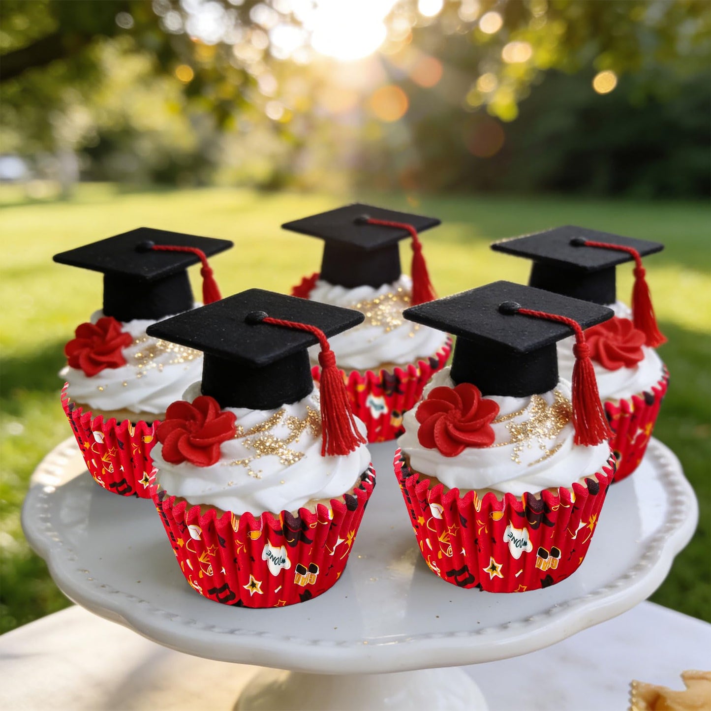 JarThenaAMCS 300Pcs Graduation Cupcake Liners 2026 Congrats Grad Paper Baking Cups Red Black Gold Standard Muffin Cupcake Wrappers for College High School Party Supplies Table Decor