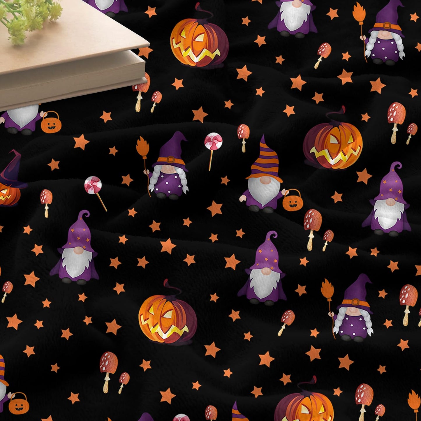 Halloween Blanket Cute Gnome Pumpkin Black Blanket Halloween Lightweight Throw Blanket for Women Kids Soft Cozy Fleece Couch Living Room 40x50 inches