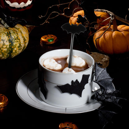 SiliFine 30 Pcs Halloween Swizzle Sticks Plastic Coffee and Cocktail Stirrers Fall Thanksgiving Drink Stirrers Cocktail Mixers for Halloween Fall Autumn Party Tea Coffee Bar Decoration(Bat)
