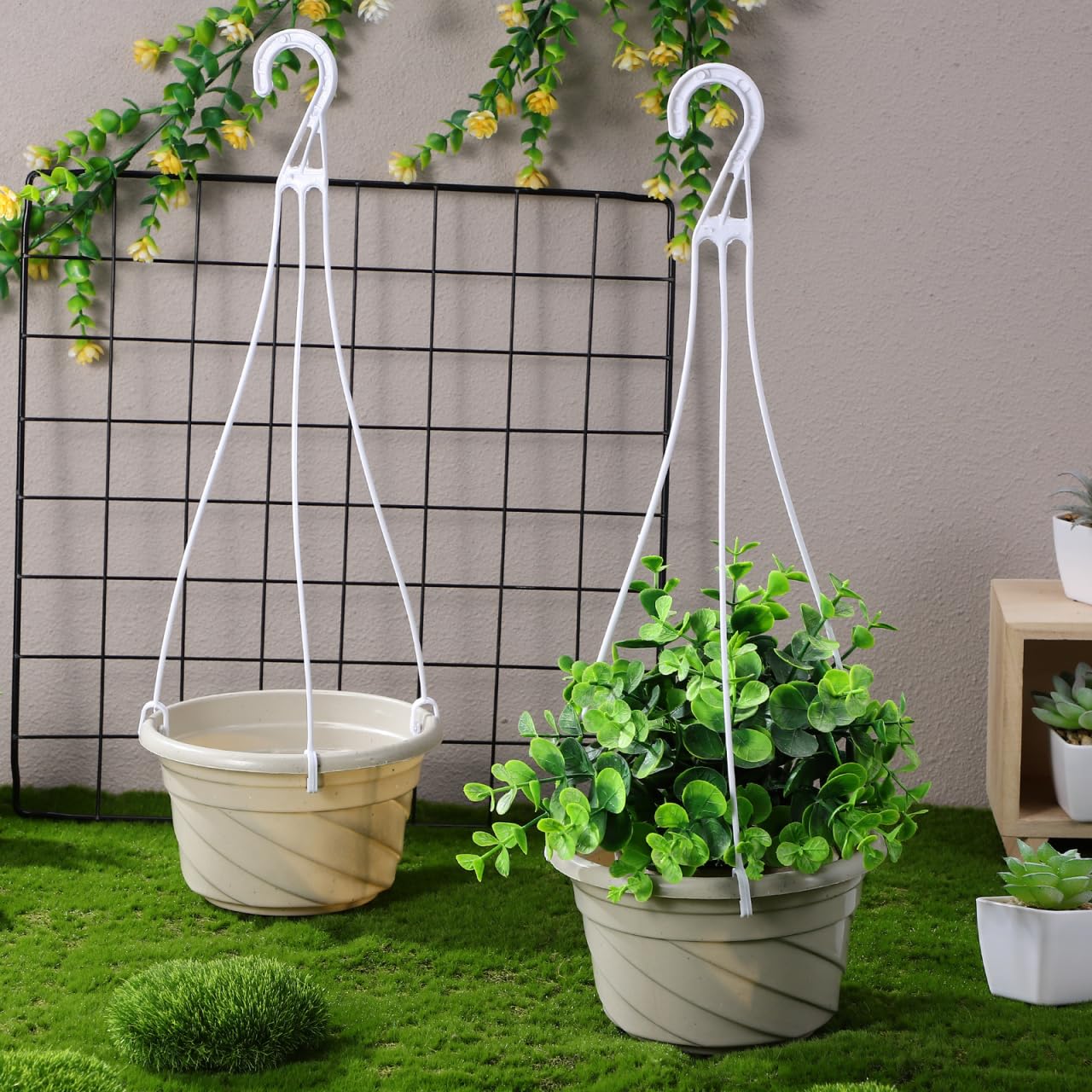 balacoo 6.69 Inch Plastic Hanging Planters with Drainage Holes and Hooks Lightweight Window Planter Pots for Indoor Outdoor Balcony Garden Set of 4 Hanging Baskets