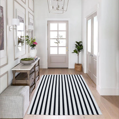 Bottalive Black and White Outdoor Rug 3' x 5' Striped Front Porch Rug Hand-Woven Cotton Rug Machine Washable Floor Mat Indoor/Outdoor Area Rug for Layered Door Mats/Farmhouse/Living Room (3' x 5')
