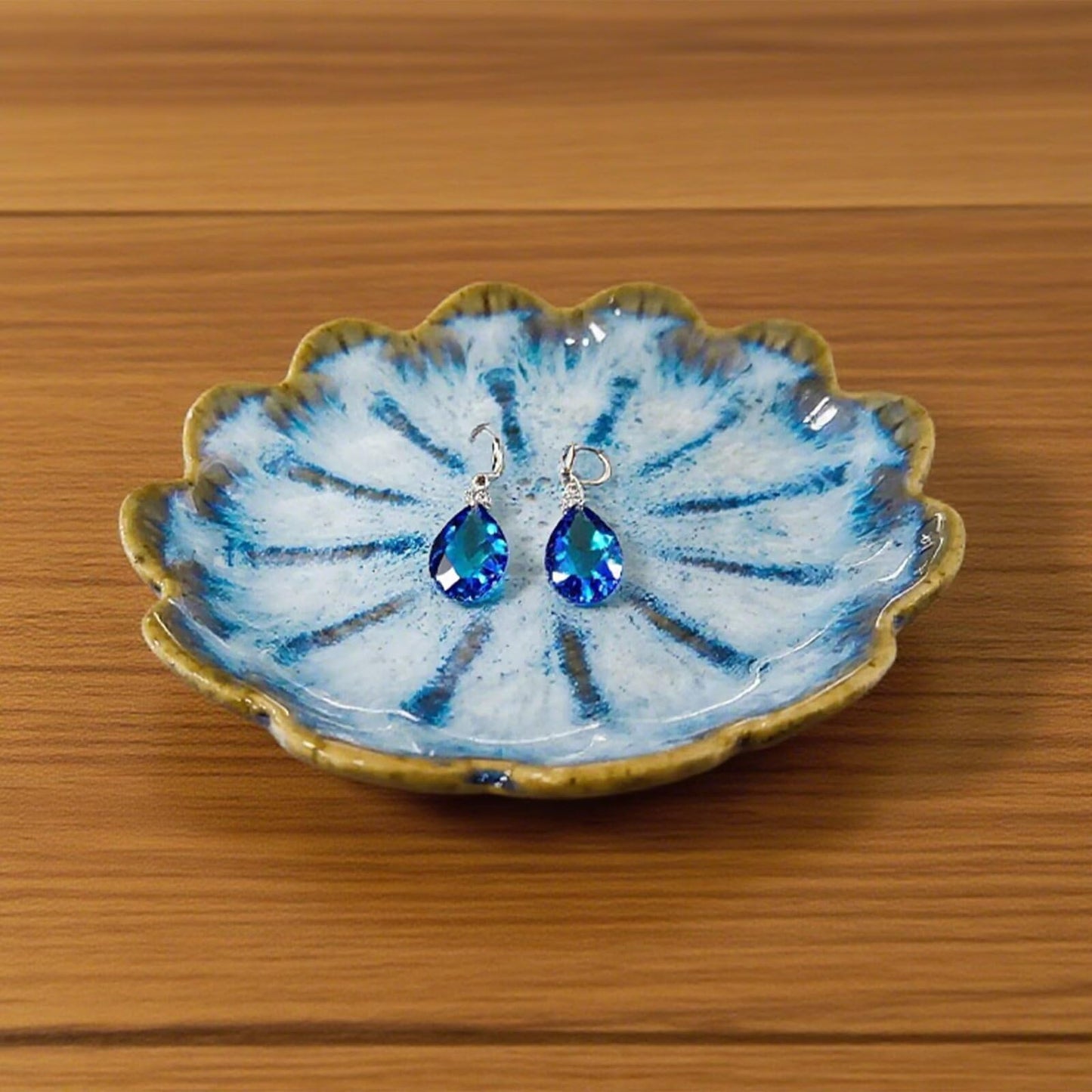 Koyzsen Lotus Ceramic Jewelry Tray, Small Trinket Jewelry Ring Holder Organizing Dish, for Parents Daughter Friends Sister, Birthday Gifts for Women, Retro Blue & Pink