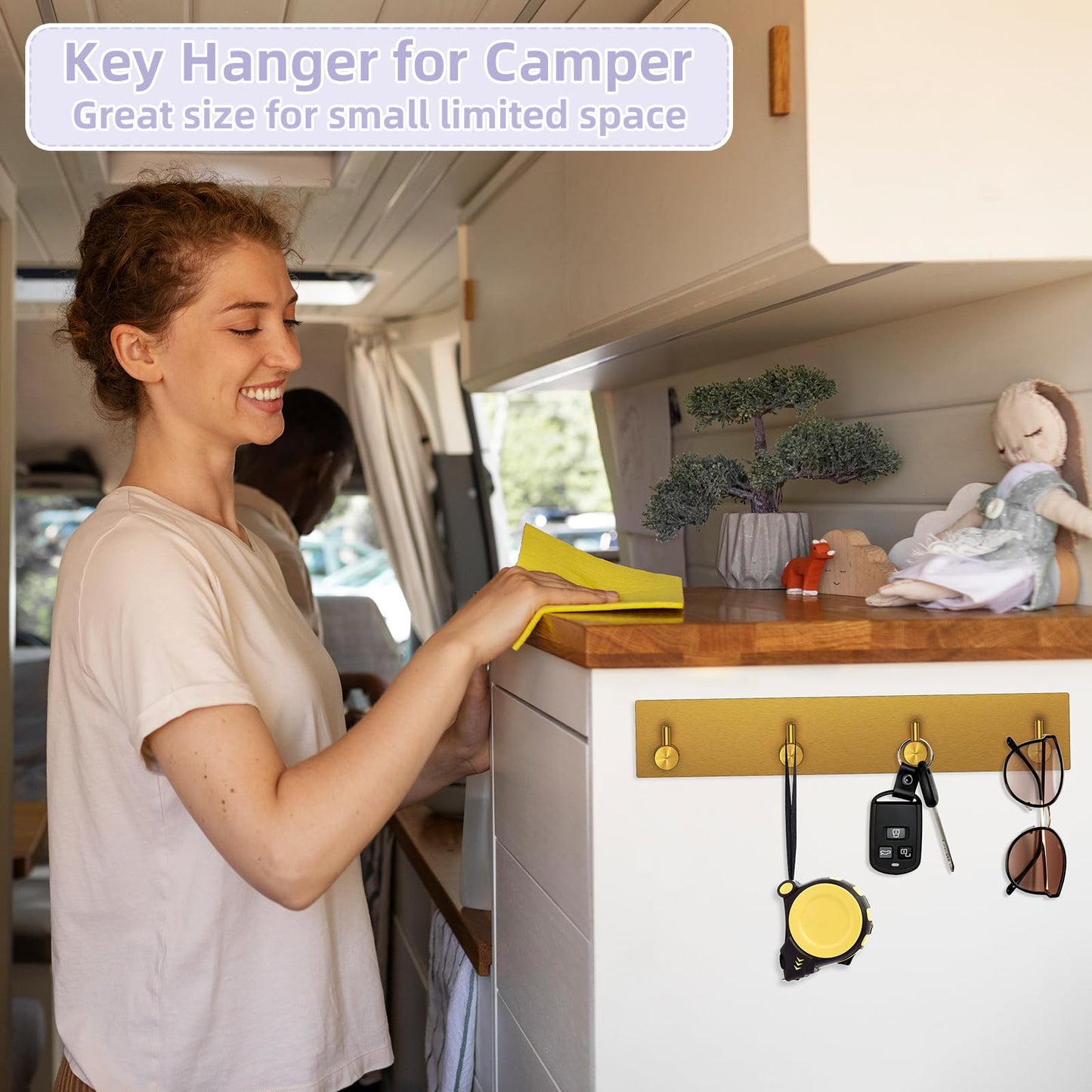VIS'V Key Holder Wall Mount, Large Adhesive Key Hanger with 4 Hooks, Gold