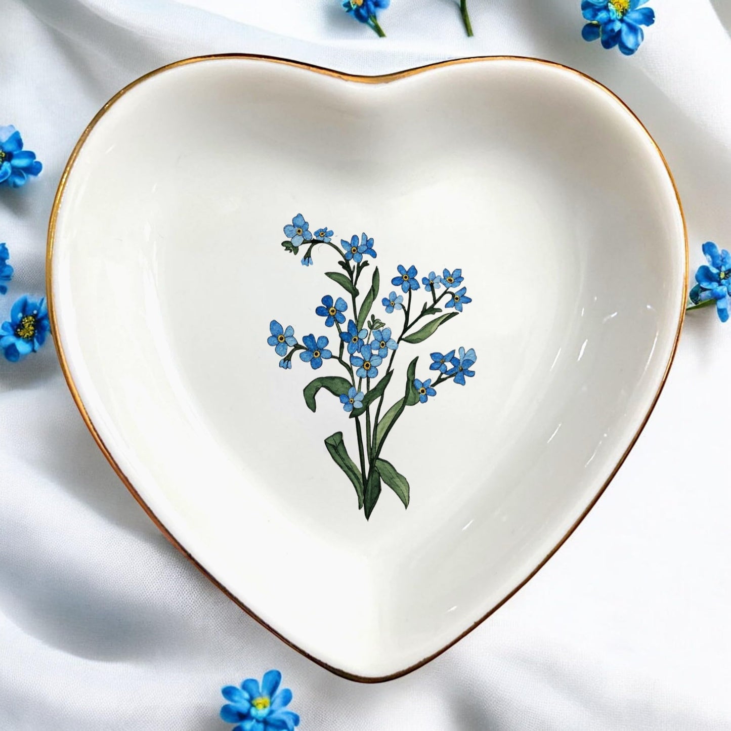 Clover89 Birth Month Flower Ring Jewelry Dish Tray-Floral Ring Holder for Hippie,Nature,Pace-Birthday Gifts for Mom,Mother-in-law,Step Mom,Aunt,Grandma,Sister,Friends (12 - December (Forget me not))