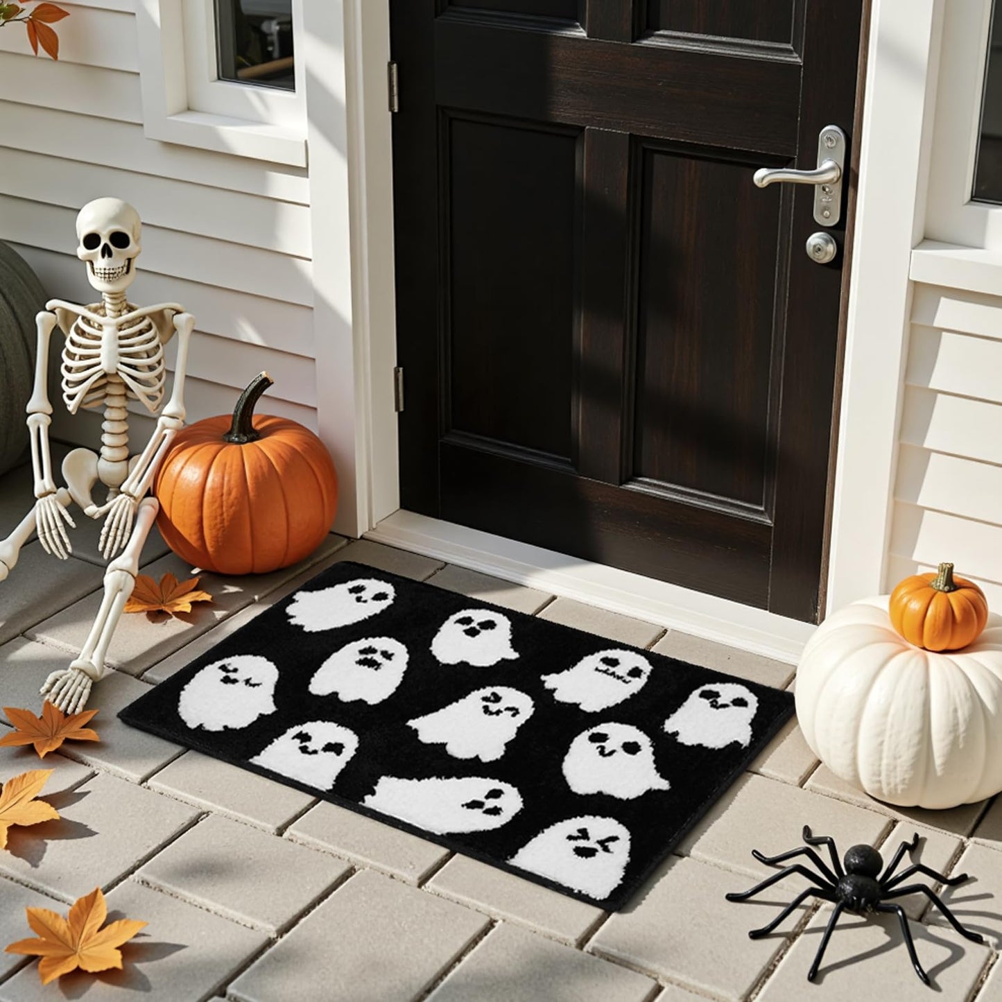 Lindameler Black Spooky Ghost Bath Mat - Black Gothic Bathroom Rug, Soft Plush Non-Slip Washable Ghost Bath Rug for Halloween Bathroom Decor, Machine Washable 20x31 Inch