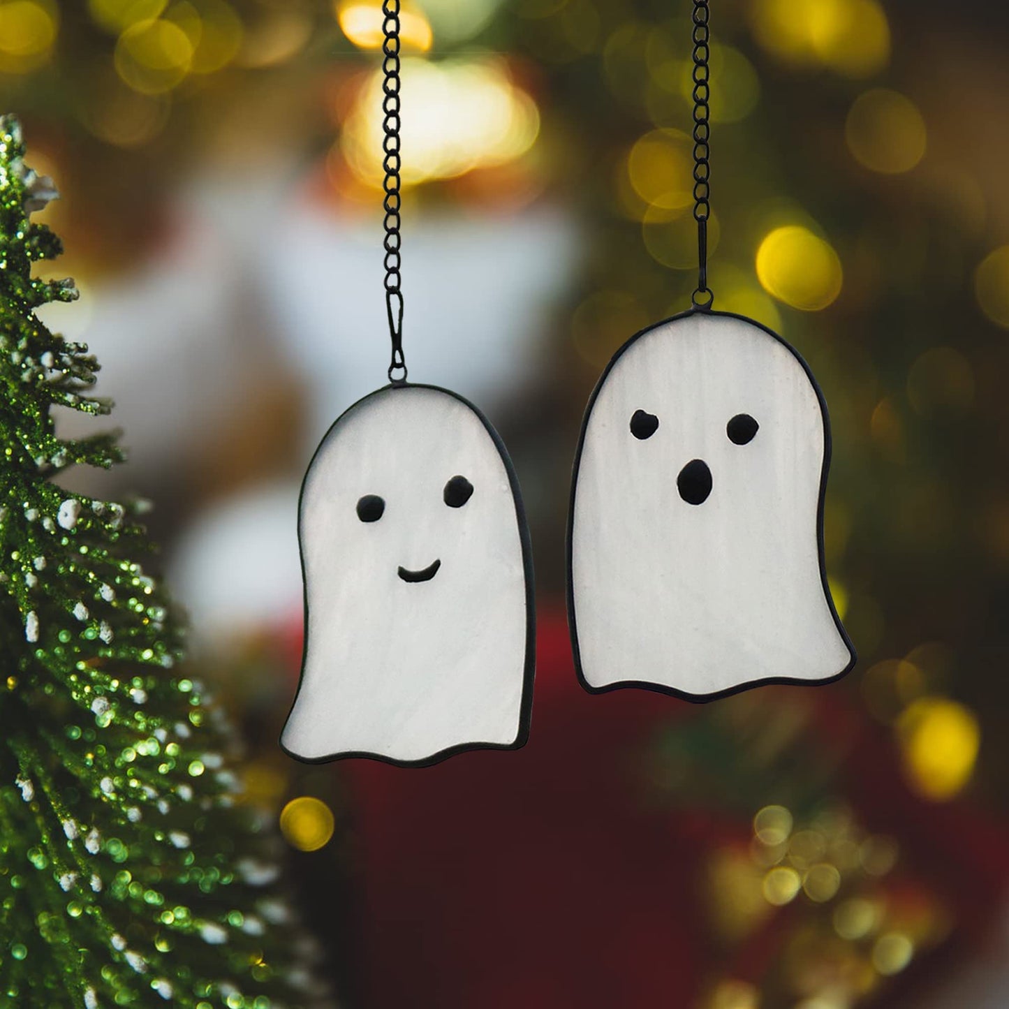 BOXCASA Ghosts Stained Glass Window Hangings,Funny Ghosts Stained Glass Suncatcher Gifts for Girls Boys Women Kids, Cute Ghosts Decor Halloween Ornament for Window,Set of 2