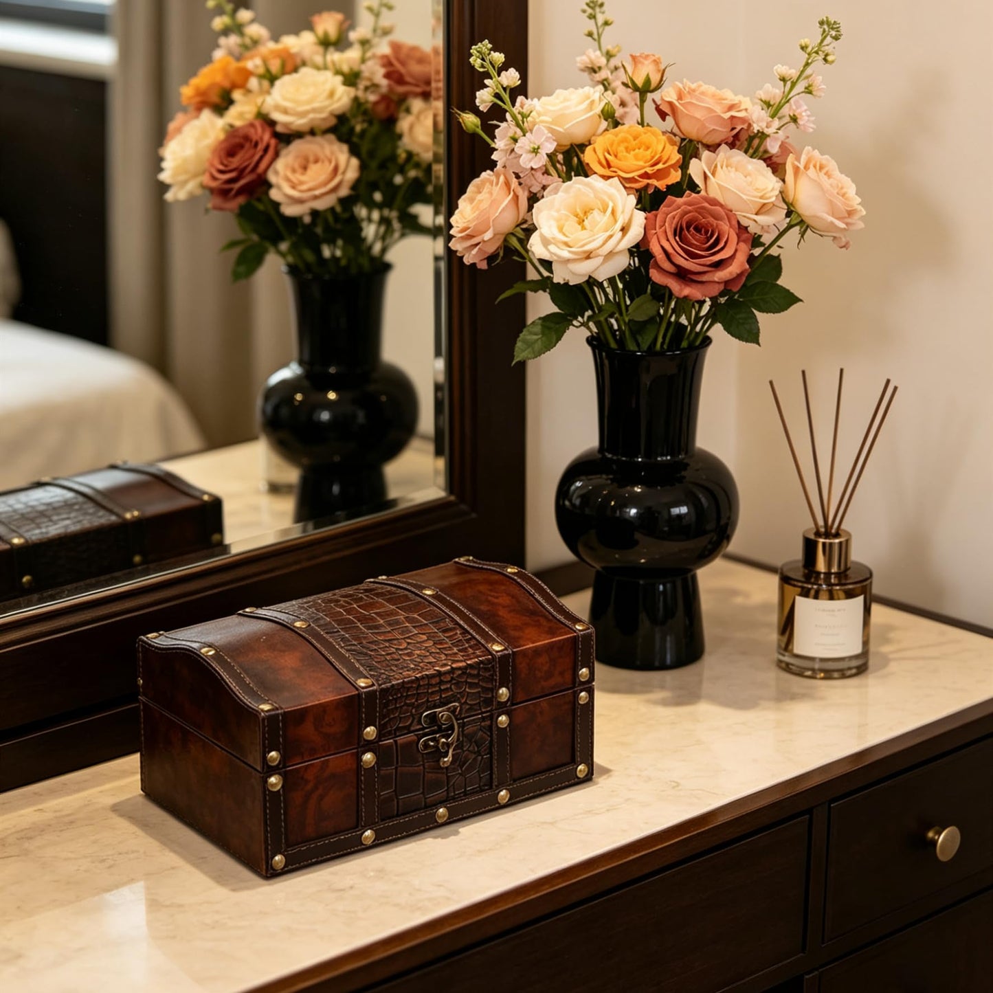 Hosley Decorative Wooden Storage Box with Leather Clasp 9 Inch Long. Ideal Gift for Wedding Special Occasion Study Home Den Dorm Spa Aromatherapy Settings Memories O4
