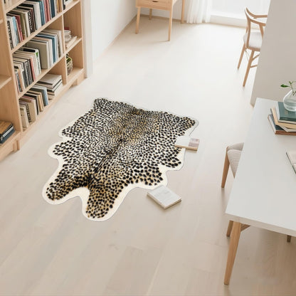 Fluffy Leopard Rug, Premium Cheetah Print Rugs, Soft Faux Fur Animal Carpet for Kids Room Bedroom, Living Room, Shaggy Teen Room Home Decor (Cheetah Print 39.4 X 36 in)