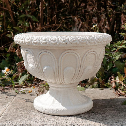 Chambtalie Elegant Outdoor Flowerpot European Style Beige Resin Crafts for Plants Decorative Outdoor Statue Pot Ideal for Yard and Garden Balcony Decor (1424)