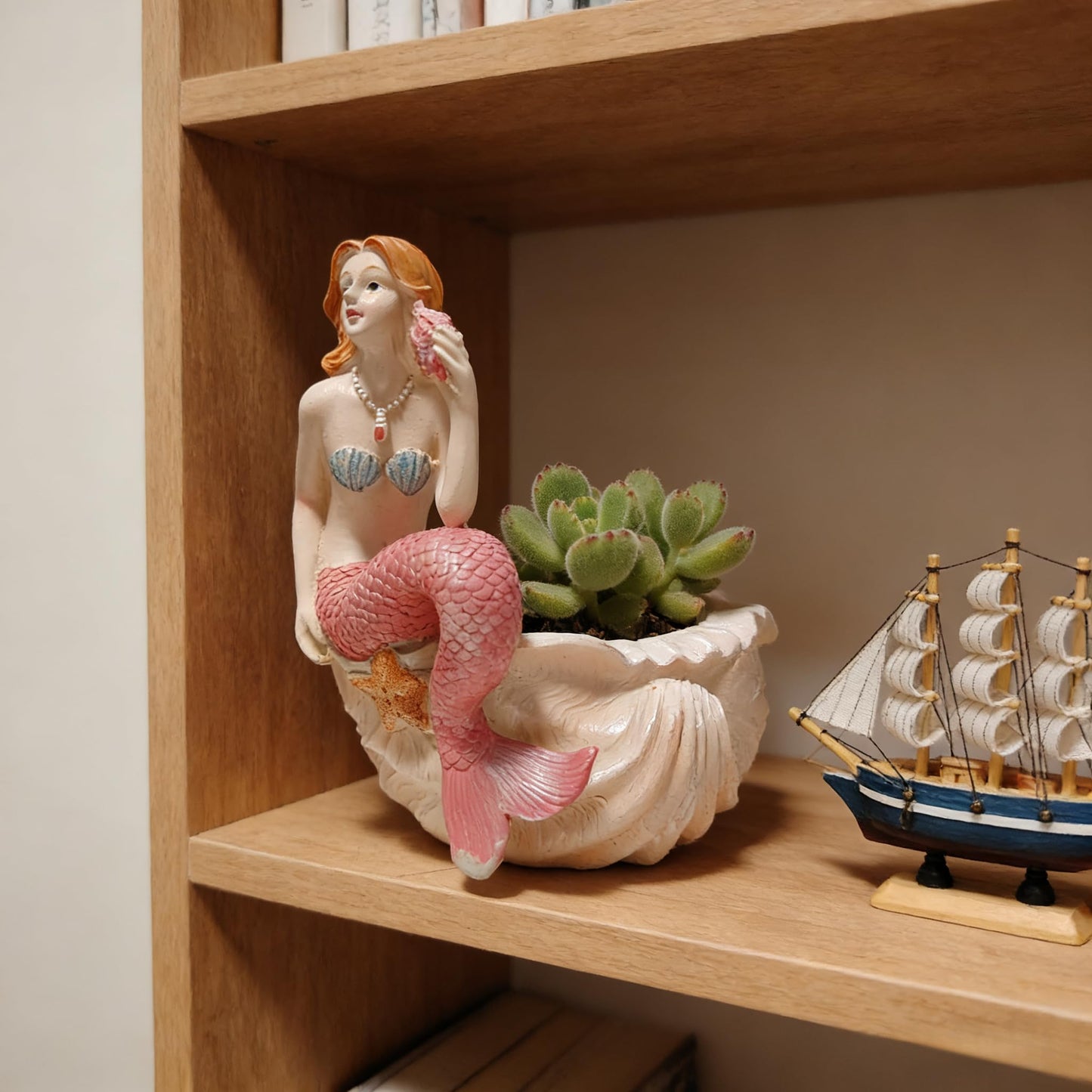 KARSTSYLVA Mermaid Resin Planter Statue, Conch Base Succulent Flower Pot for Home Garden Nautical Decor (Pink)
