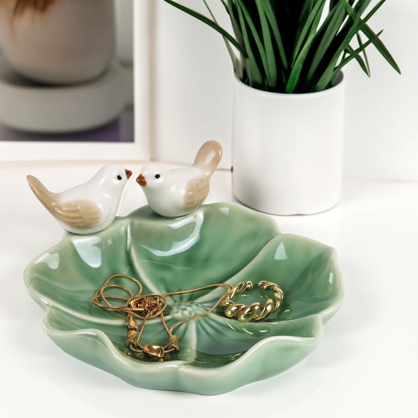 Fordonral Ceramic Jewelry Tray Trinket Dish Decorative Cute Bird & Lotus Leaf Ring Holder Dish Aesthetic Room Vanity Decor (Green)