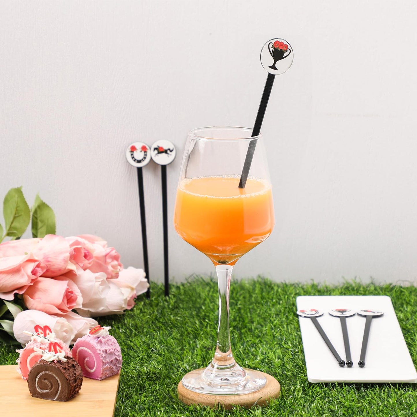 60 Pcs 7 Inches Derby Drink Stirrers Plastic Horse Swizzle Stir Sticks for Cocktails Coffee Whiskey Derby Party Favors Decoration