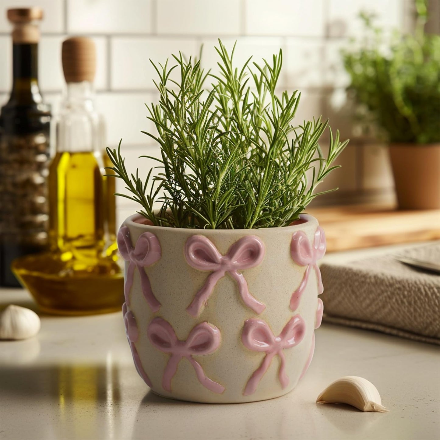 Yokiiimakiii Ceramic Flower Pots for Indoor and Outdoor Plants, Succulent Orchid Round Clay and Terracotta Planter for Garden Home Modern Decoration 5.3 Inch (Pink Bow, Without Saucers)