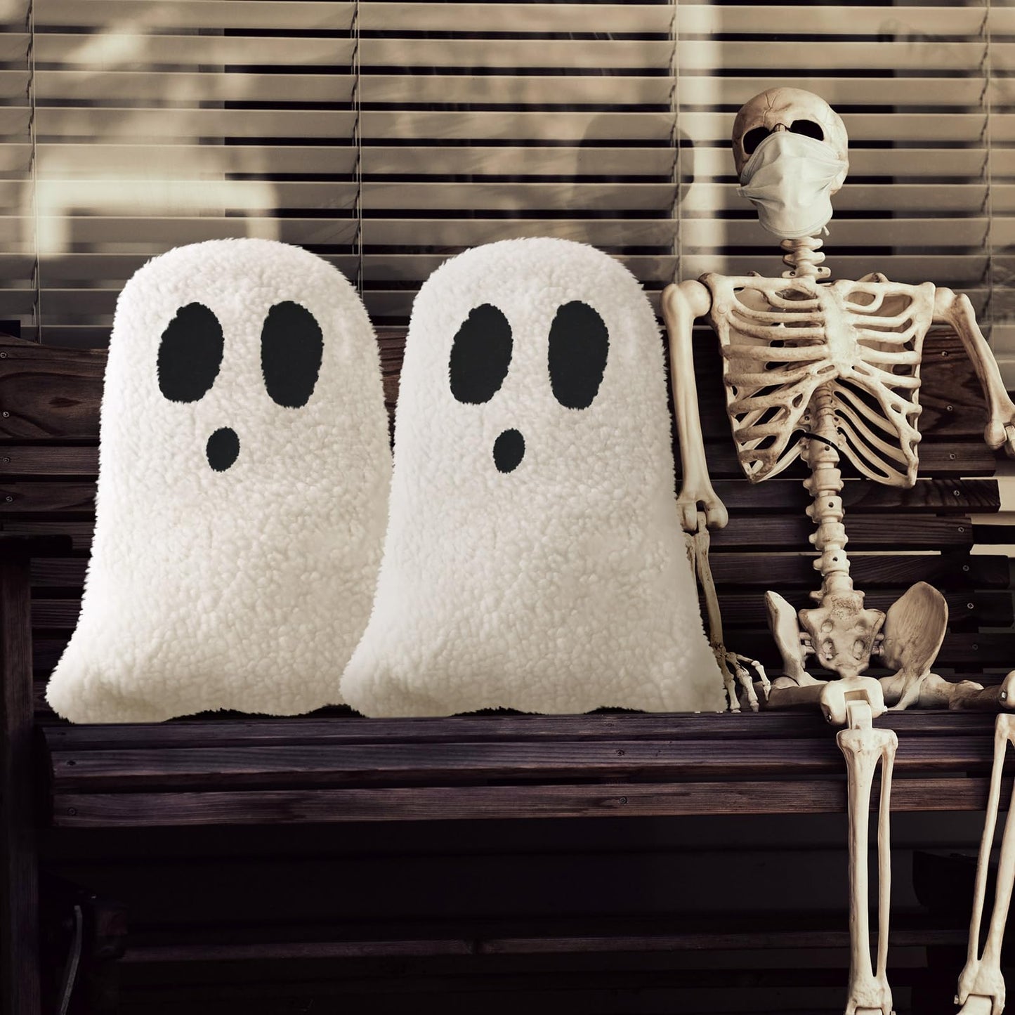 Kigley 2 Pcs Ghost Shaped Pillows Halloween Throw Pillows for Sofa Bed Couch Ghost Decor Stuffed for Halloween Party Outdoor Home Decorations Cushion (15.75 x 11.81 Inch)