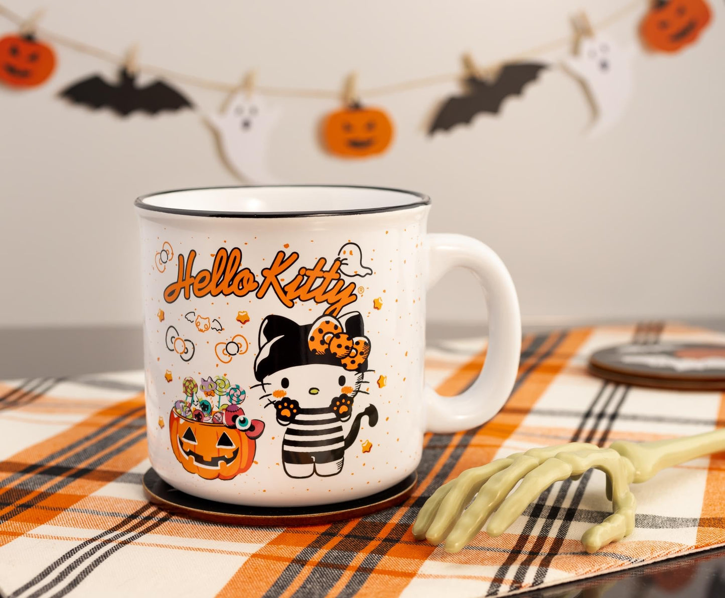 Silver Buffalo Sanrio Hello Kitty Halloween Ceramic Camper Mug, 20 Ounces